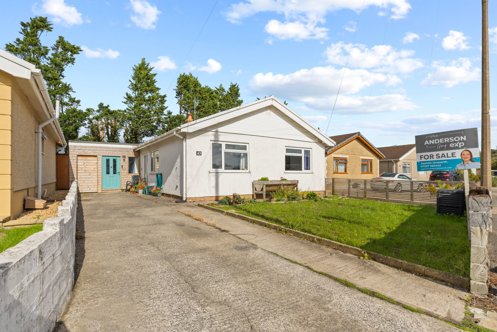 Bungalow for sale in Swansea, Pencaerfenni Park, Crofty, Gower, Swansea, SA4 3SF, 1200 m²