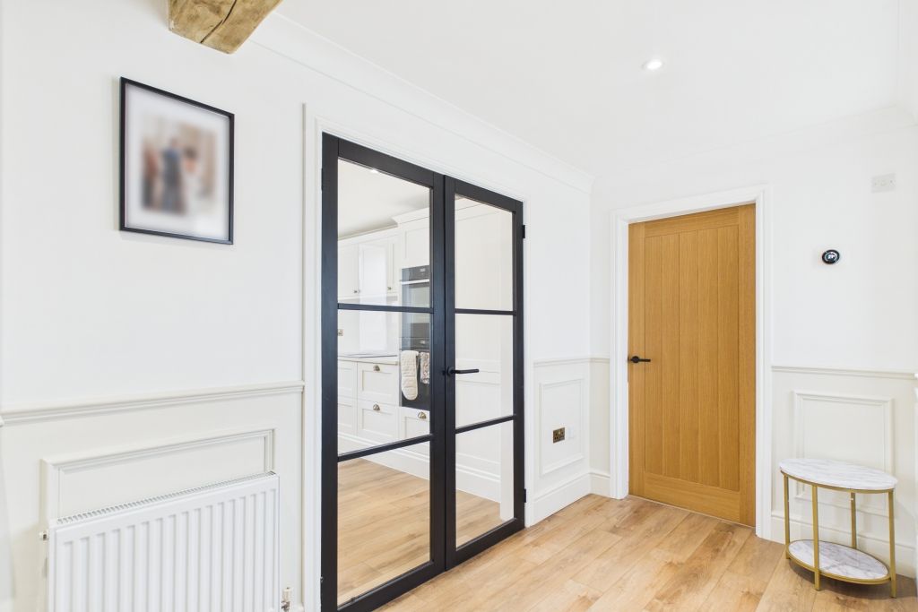 Detached House for sale in Lincoln, Apple Cottage, Old Rectory Gardens, Sturton By Stow, Lincoln, LN1 2FE, 1576 m²