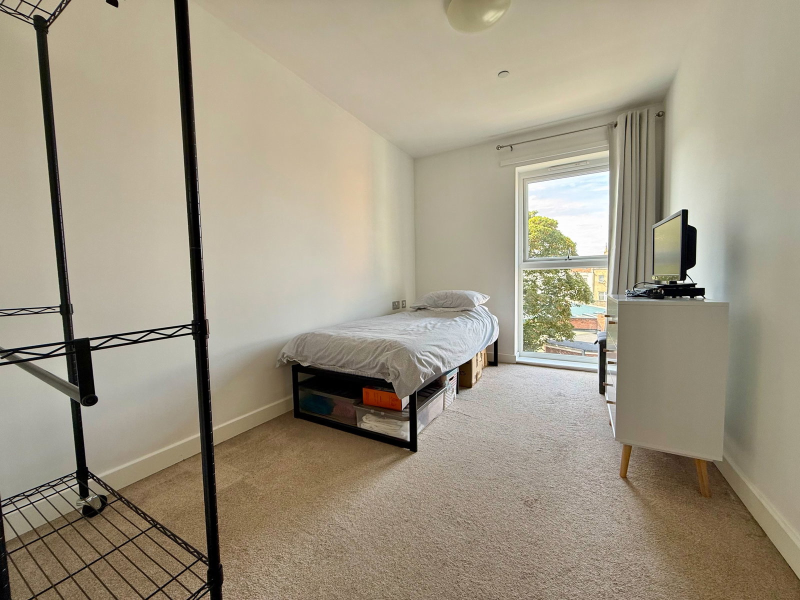 Apartment for sale in Gloucester, Walkinshaw Court, Gloucester, GL1, 616 m²