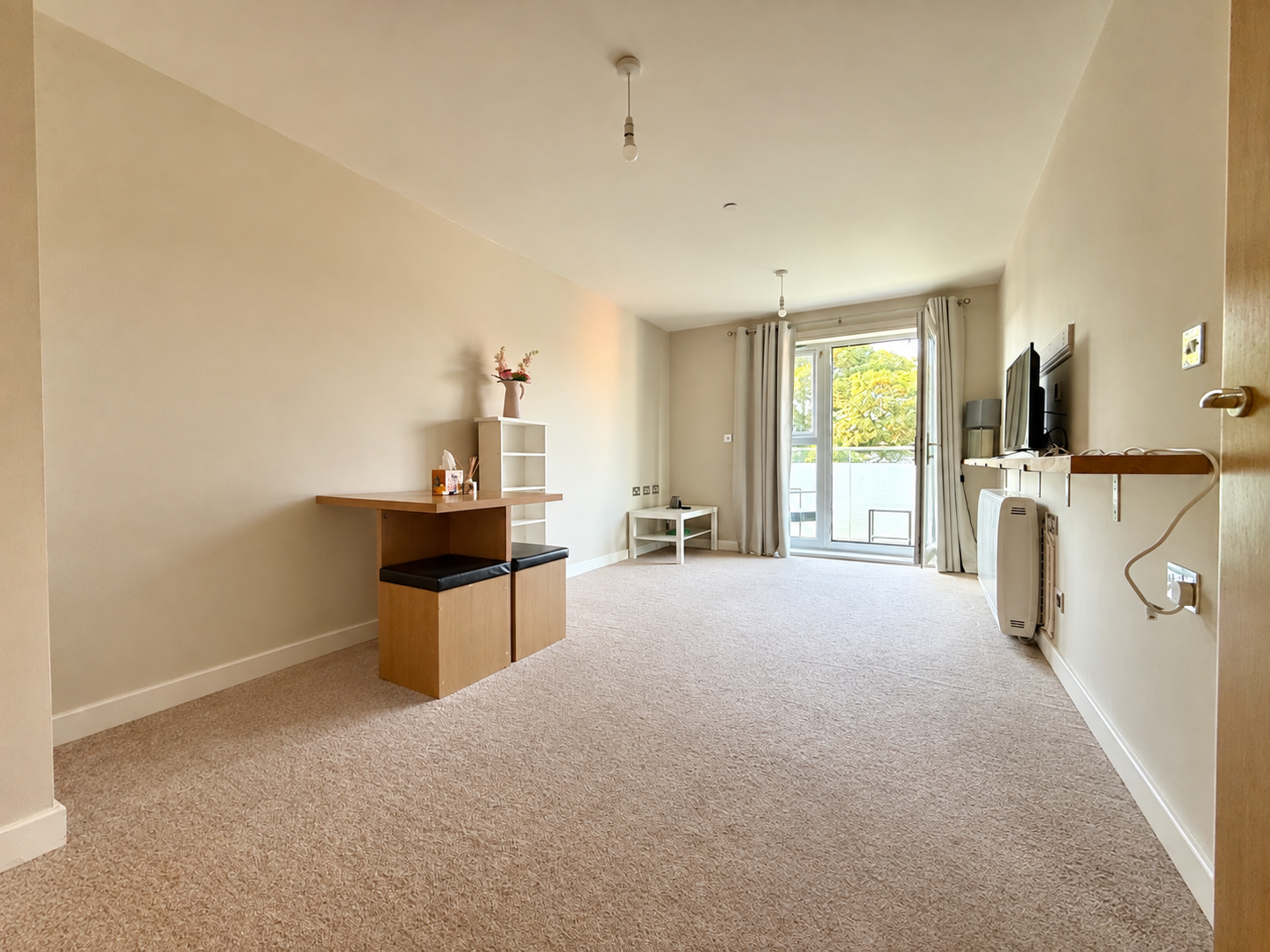 Apartment for sale in Gloucester, Walkinshaw Court, Gloucester, GL1, 616 m²