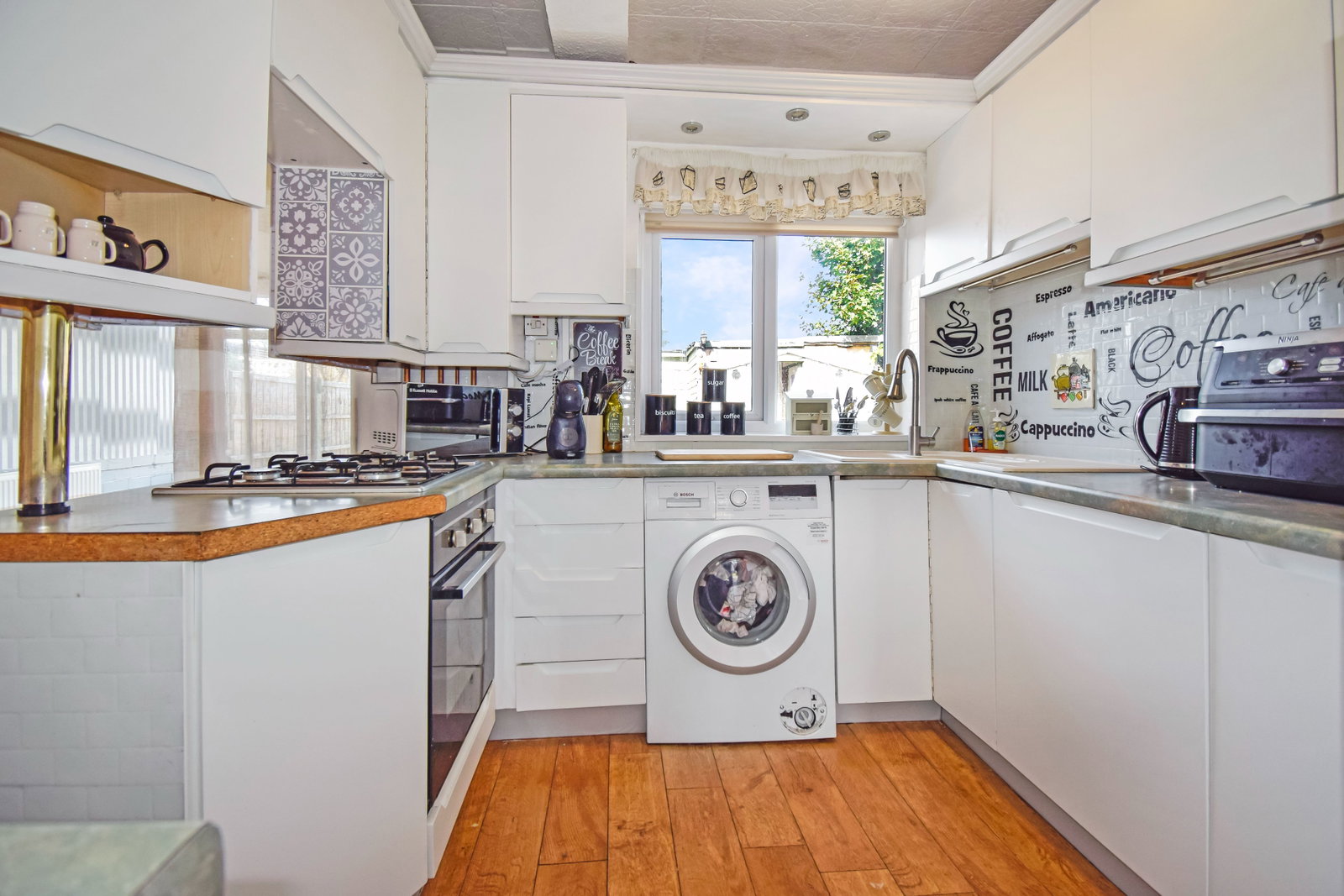 Semi Detached House for sale in Leyland, Sandringham Avenue, Leyland, PR25 4YH