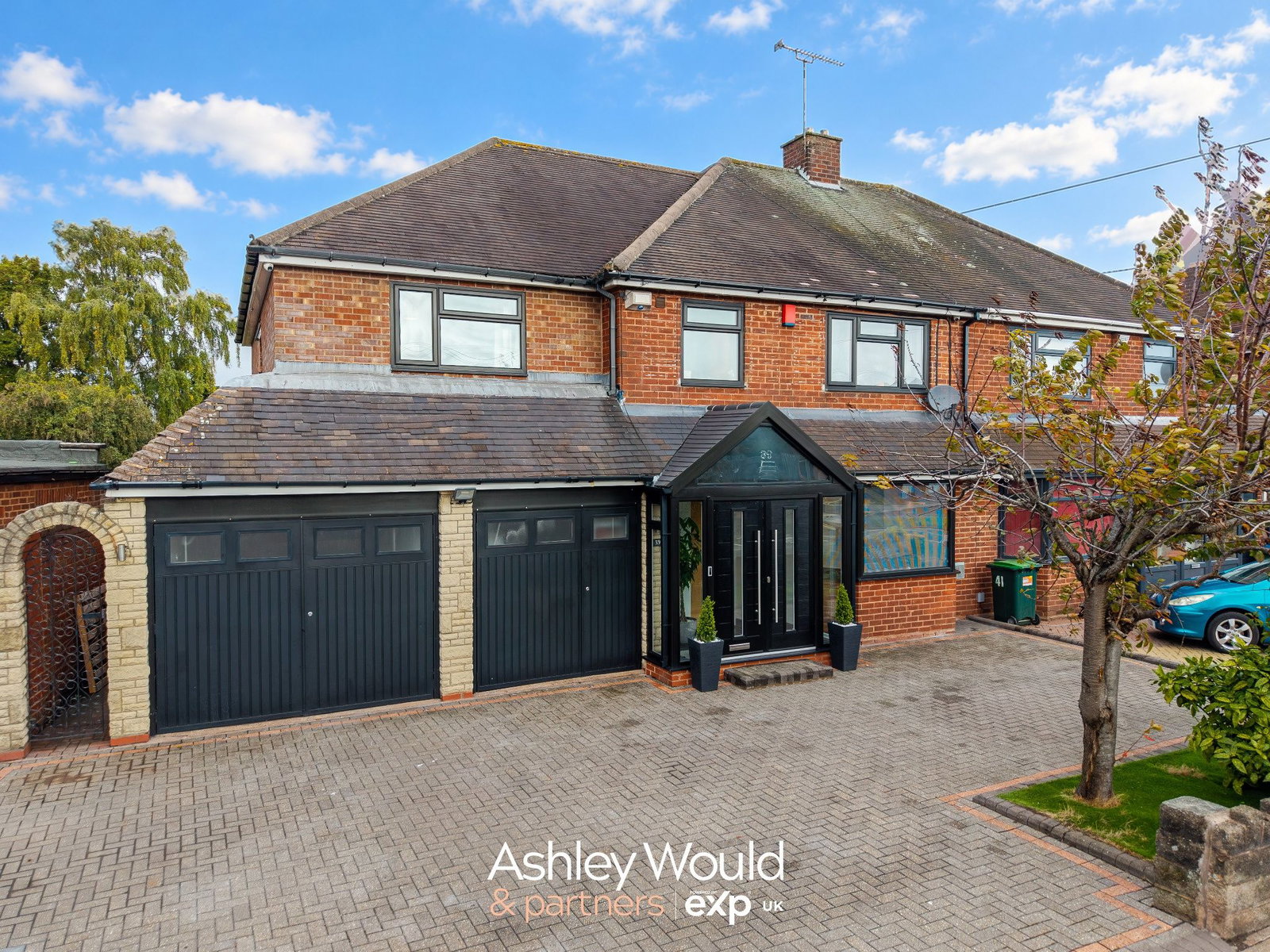 Semi Detached House for sale in Oldbury, Kingsway, Oldbury, B68