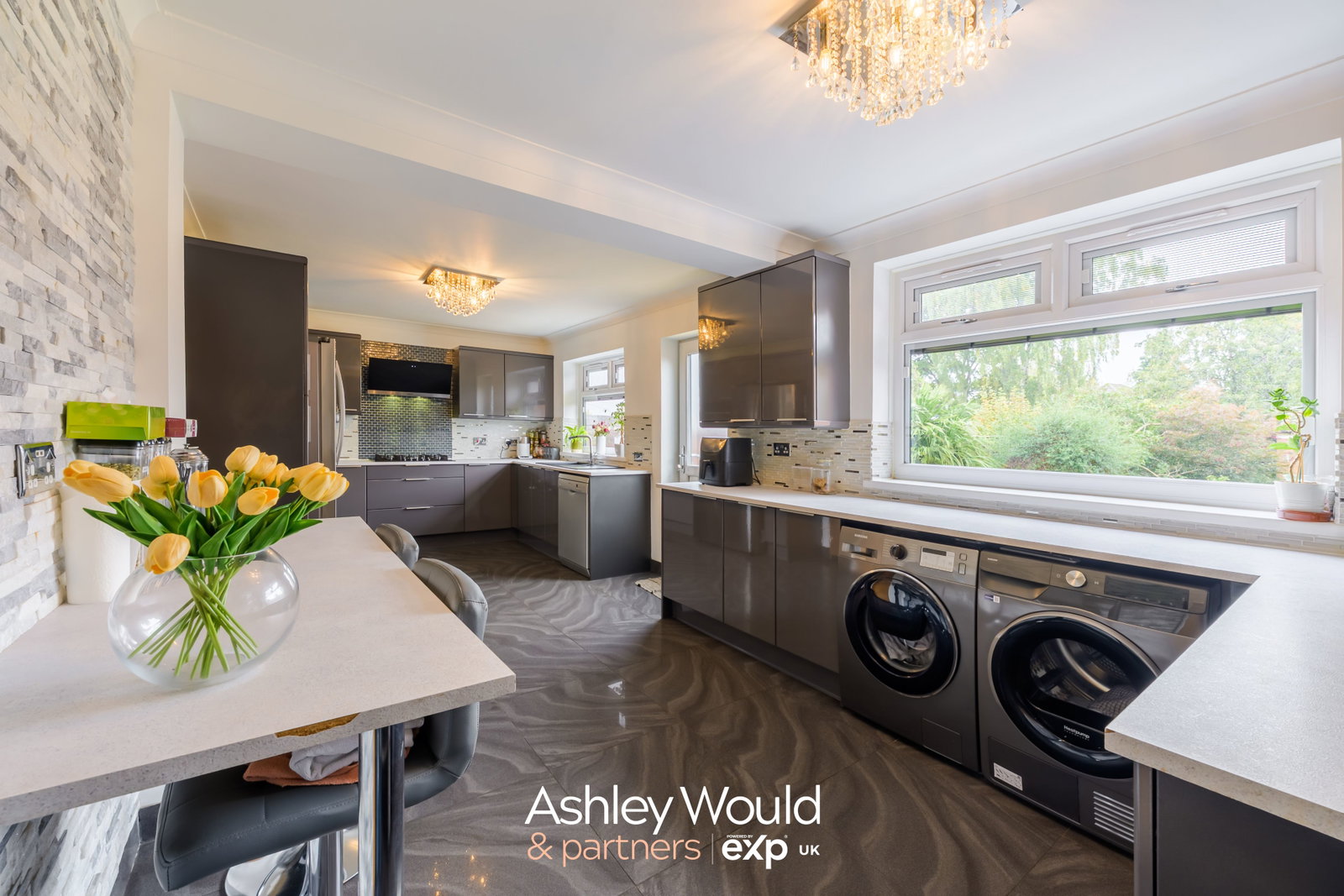 Semi Detached House for sale in Oldbury, Kingsway, Oldbury, B68