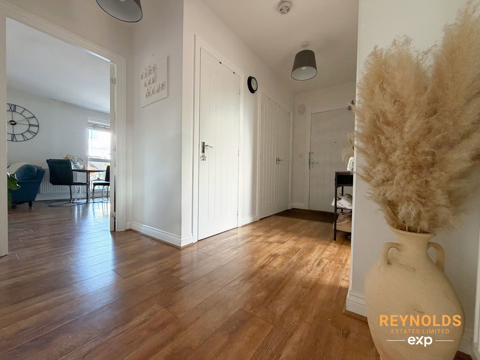 Apartment for sale in West Malling, Charlotte Way, Leybourne Chase, West Malling, Kent, ME19 5FA, 764 m²