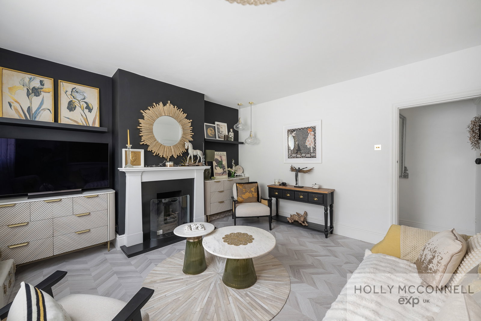 Flat for sale in Bromley, Dainton Close, Bromley, BR1 3JA, 679 m²