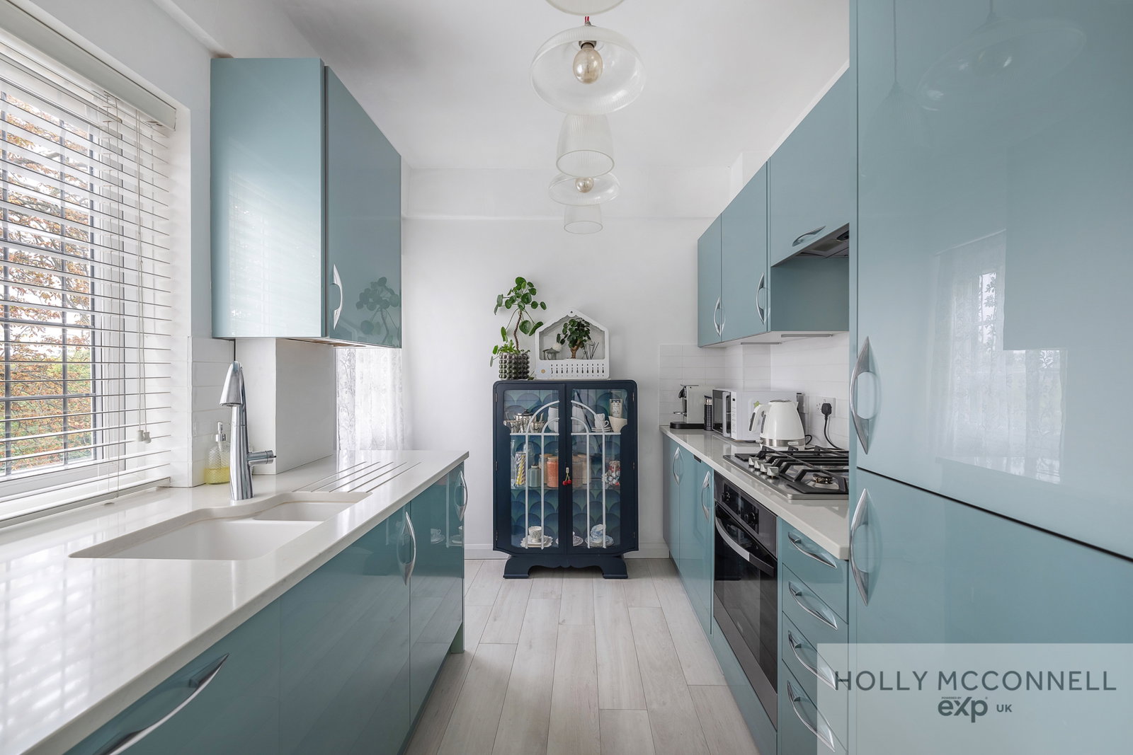 Flat for sale in Bromley, Dainton Close, Bromley, BR1 3JA, 679 m²