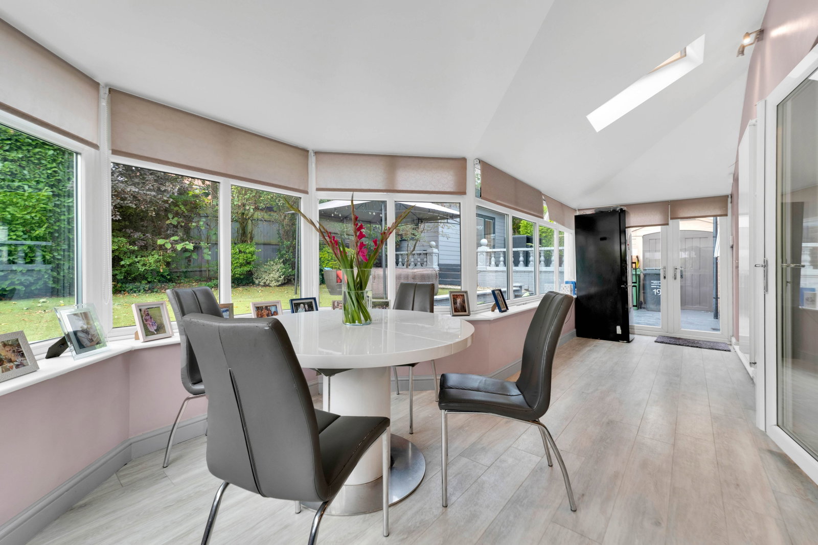 Detached House for sale in Leicester, Cedar Avenue, Birstall