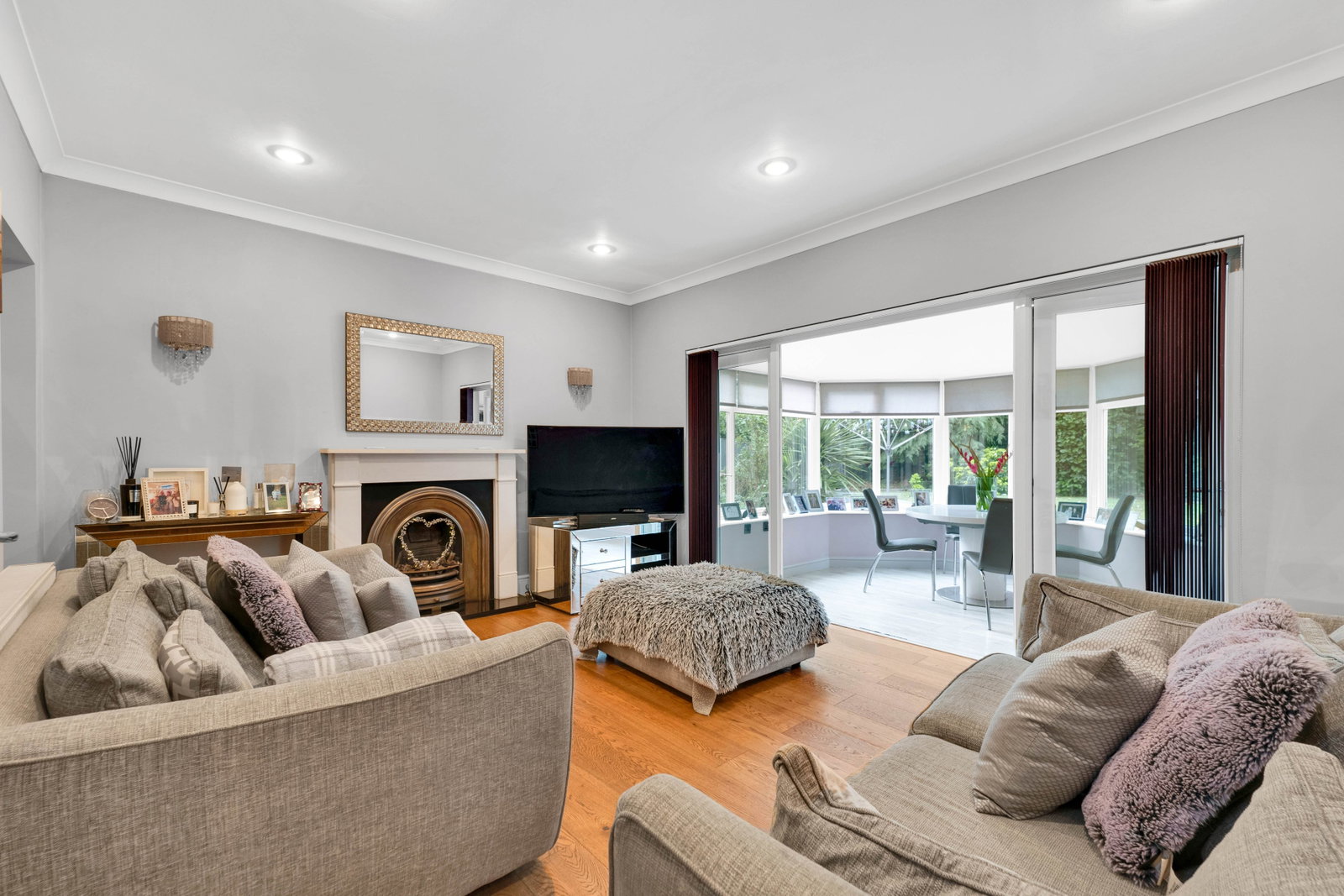 Detached House for sale in Leicester, Cedar Avenue, Birstall
