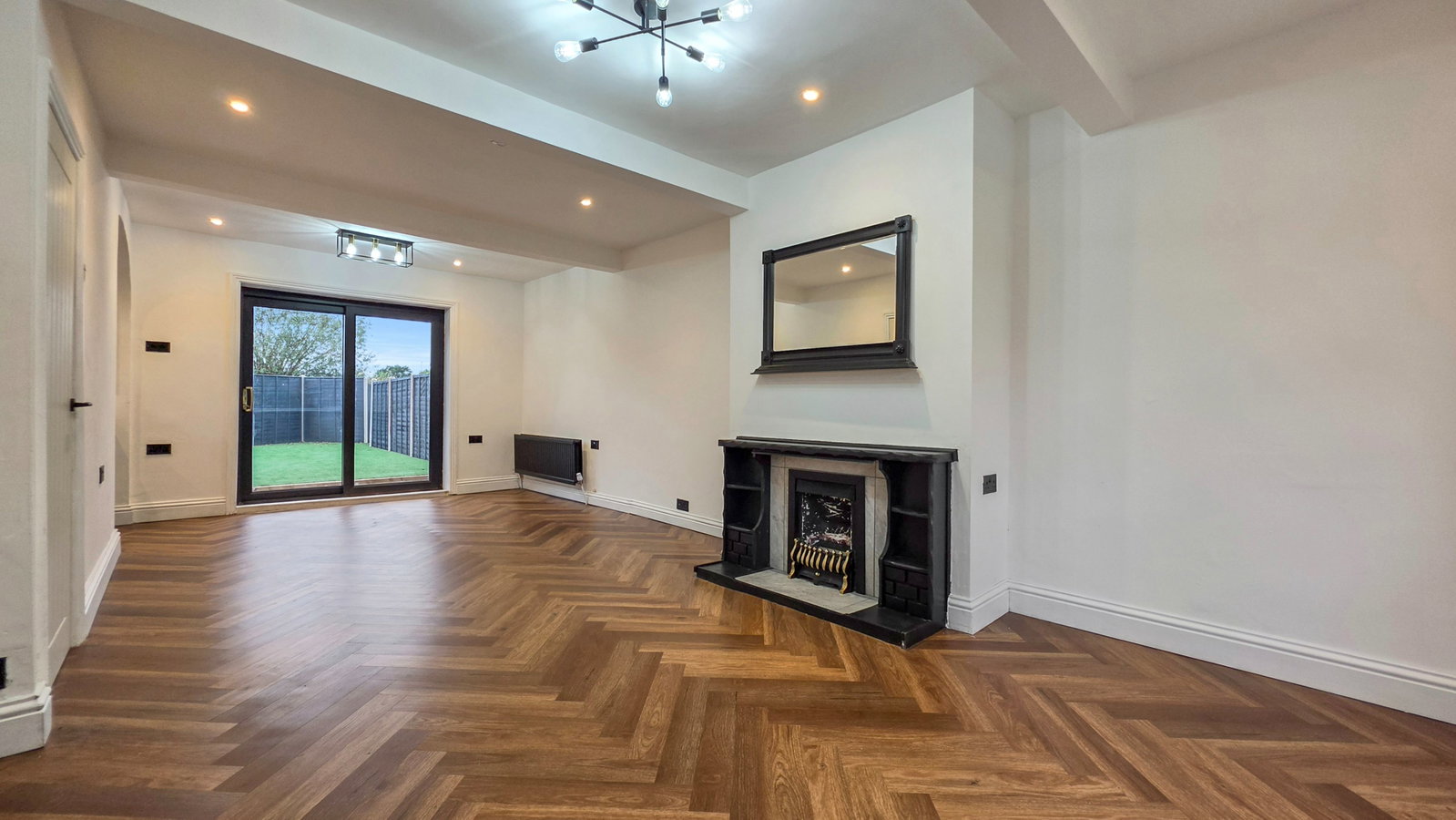 Semi Detached House for sale in Gloucester, Longney Road, Tuffley, Gloucester, GL4 0LT