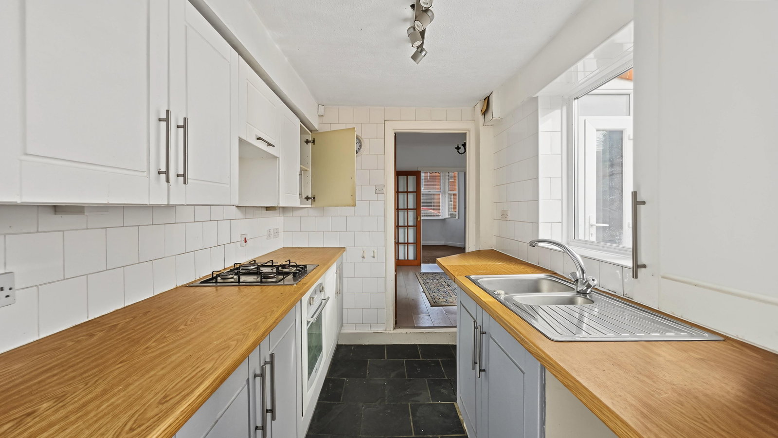 Terraced House for sale in Gloucester, Linden Road, Gloucester, GL1 5HE