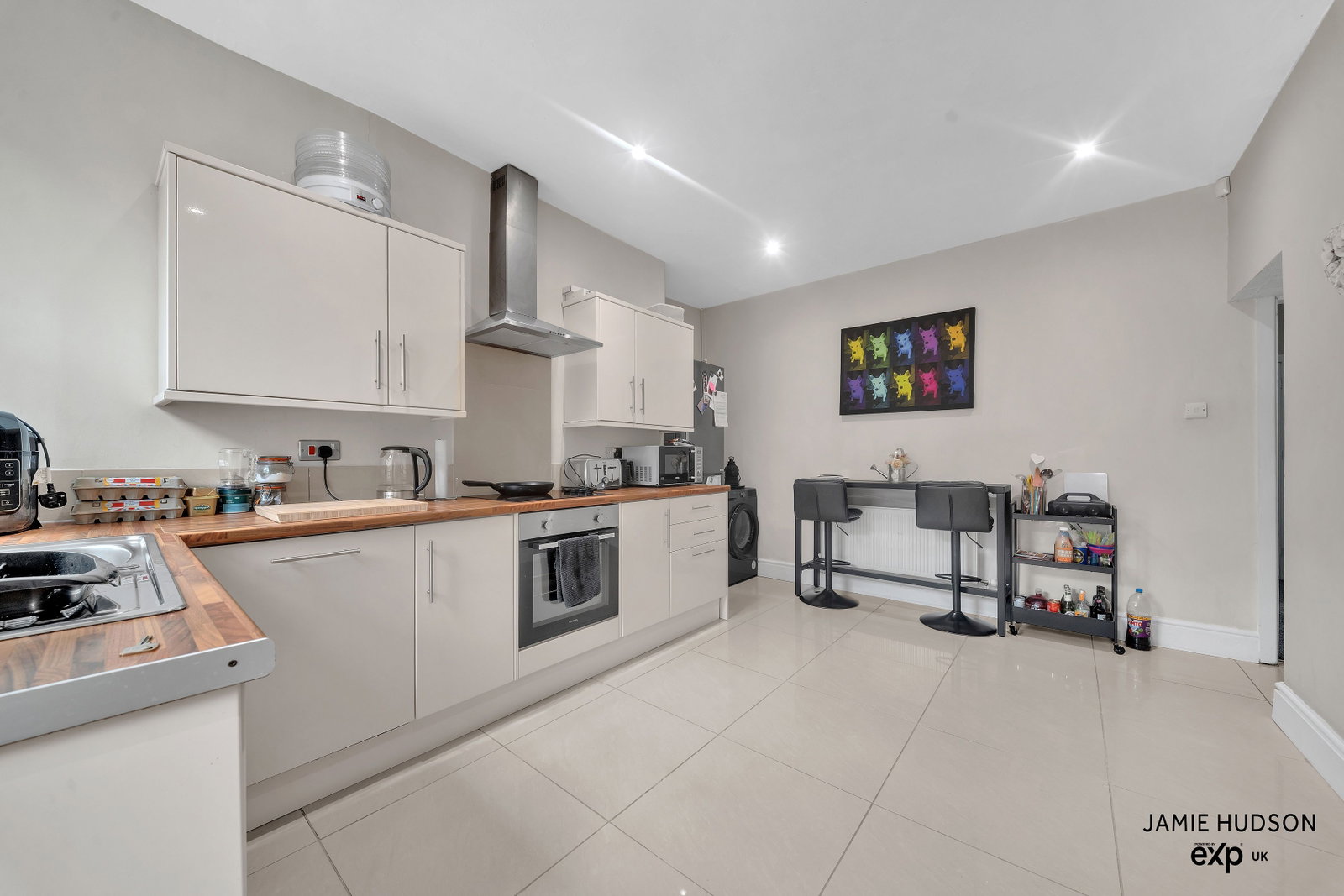 Terraced House for sale in Burnley, Alma Street, Padiham, Burnley, BB12 8LF, 775 m²