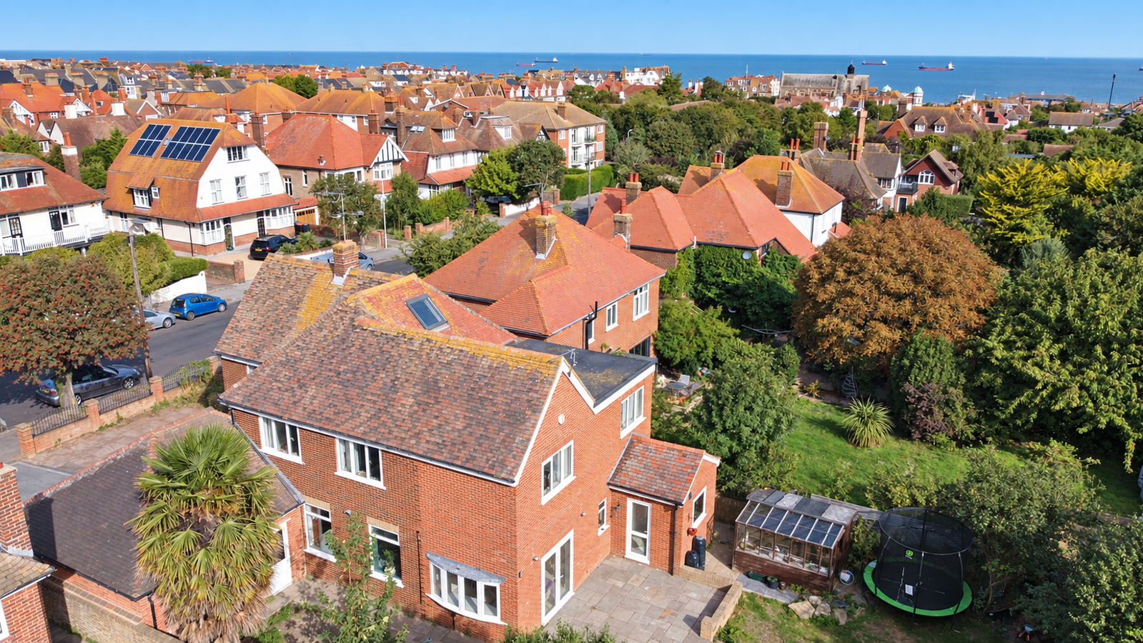 Detached House for sale in Margate, Devonshire Gardens, Cliftonville, Margate, CT9 3AD