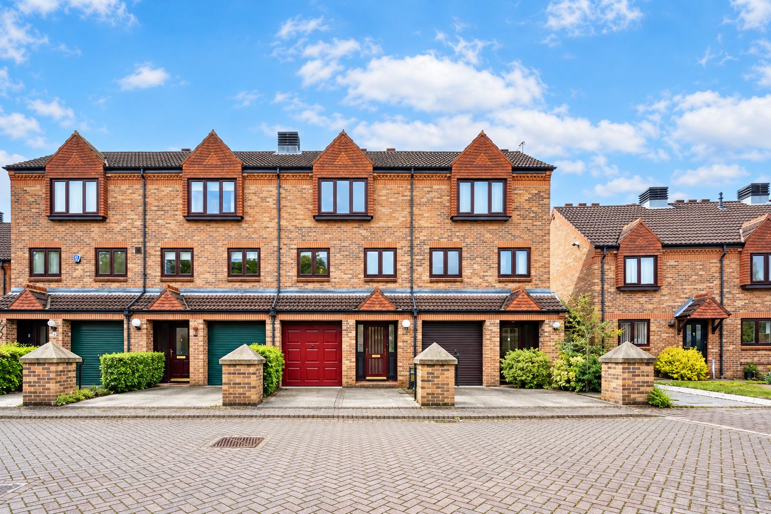 Mews House for sale in York, De Grey Court, York, YO30 6AZ, 1114 m²