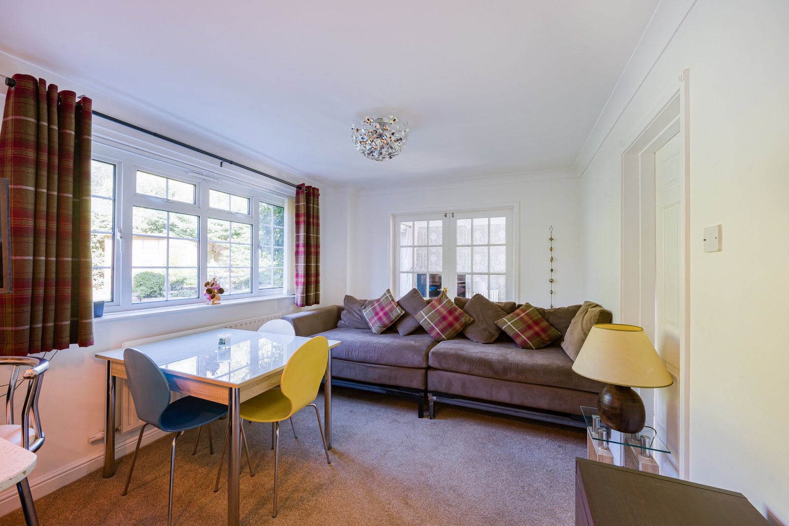 Detached House for sale in Grantham, Wells Close on Barrowby Gate in Grantham, 1975 m²