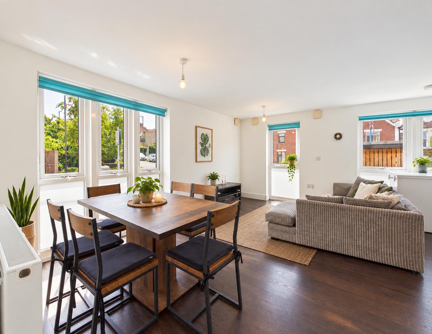 Flat for sale in Bristol, Old Pump House Close, Bristol, BS13 7DL
