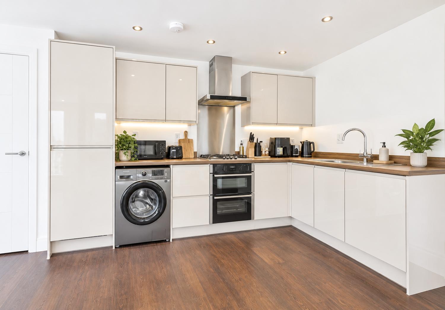 Flat for sale in Bristol, Old Pump House Close, Bristol, BS13 7DL