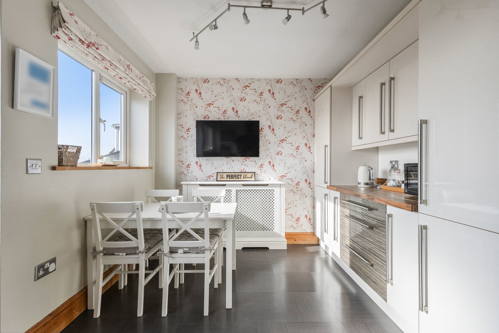 Semi Detached House for sale in Pontefract, Bull Style Road, Pontefract, WF8 4NL, 1556 m²