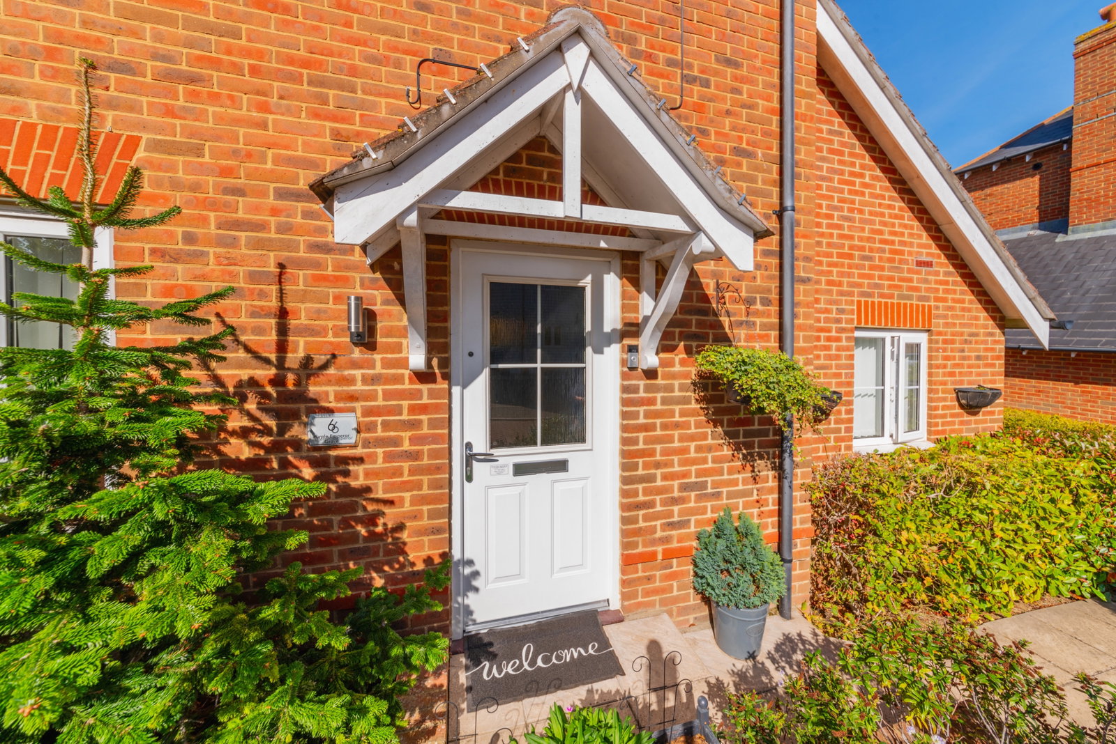 Semi Detached House for sale in Sittingbourne, Purple Emperor Grove, Iwade, Sittingbourne, ME9 8XD