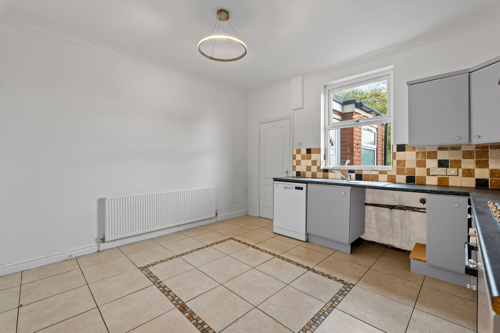 End Of Terrace House for sale in Barnsley, George Street, South Hiendley, S72 9BX, 958 m²
