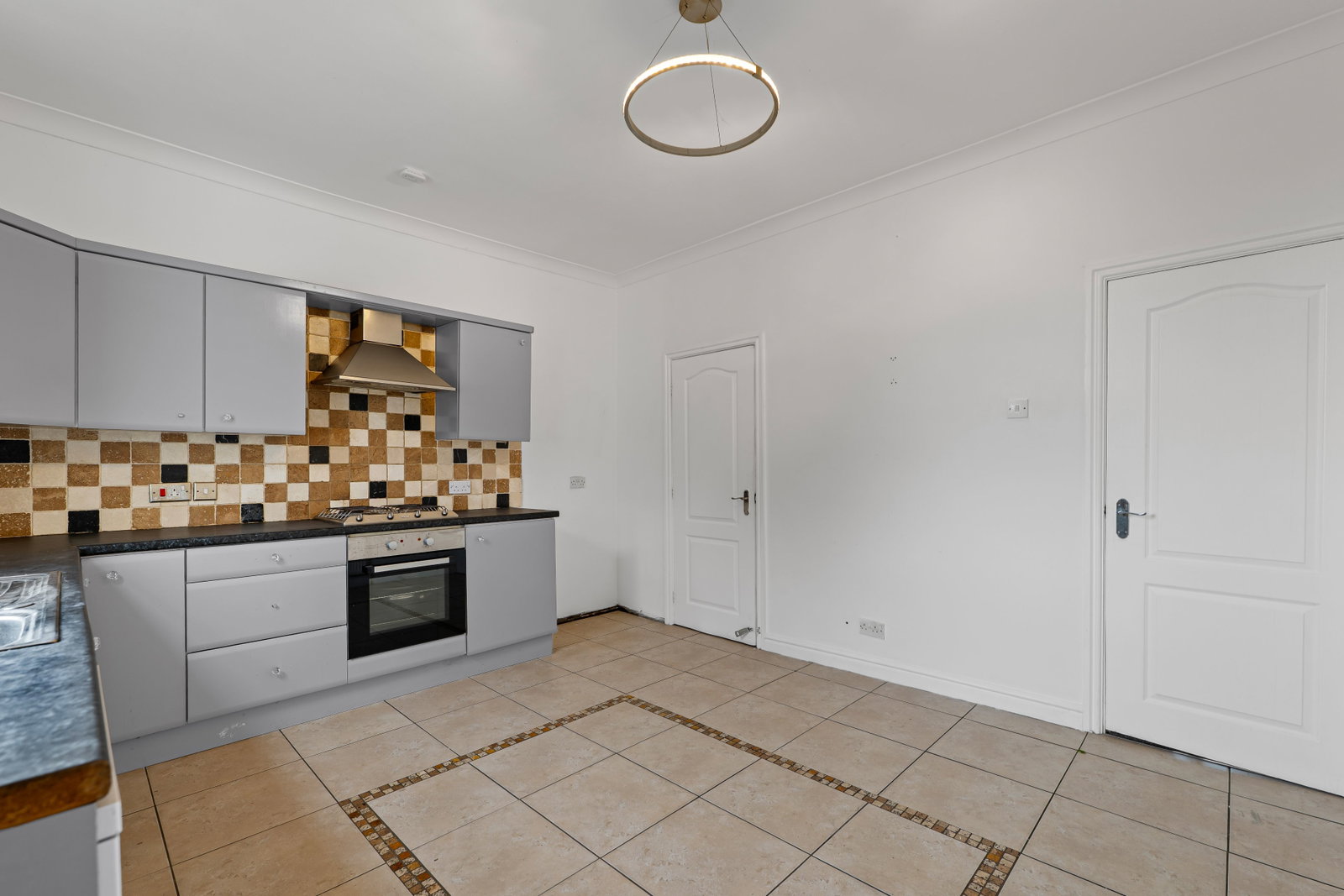 End Of Terrace House for sale in Barnsley, George Street, South Hiendley, S72 9BX, 958 m²