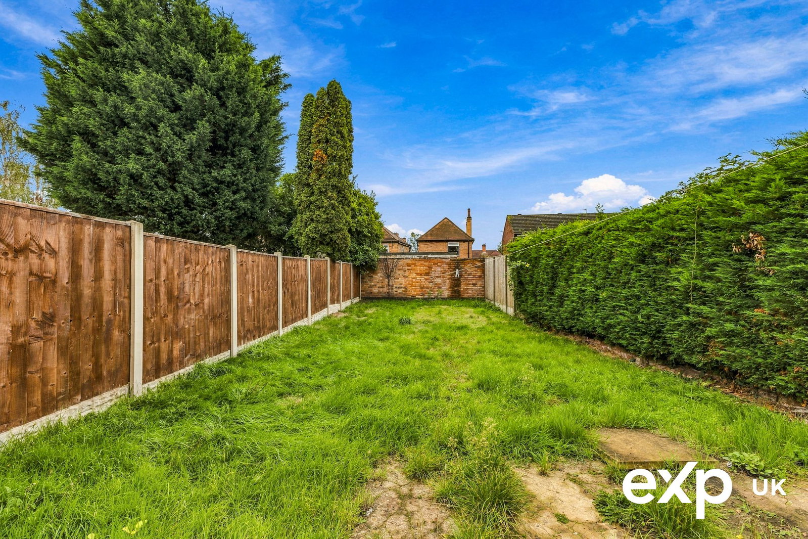 Semi Detached House for sale in Nottingham, Basford Road, Nottingham, NG6 0JG, 676 m²