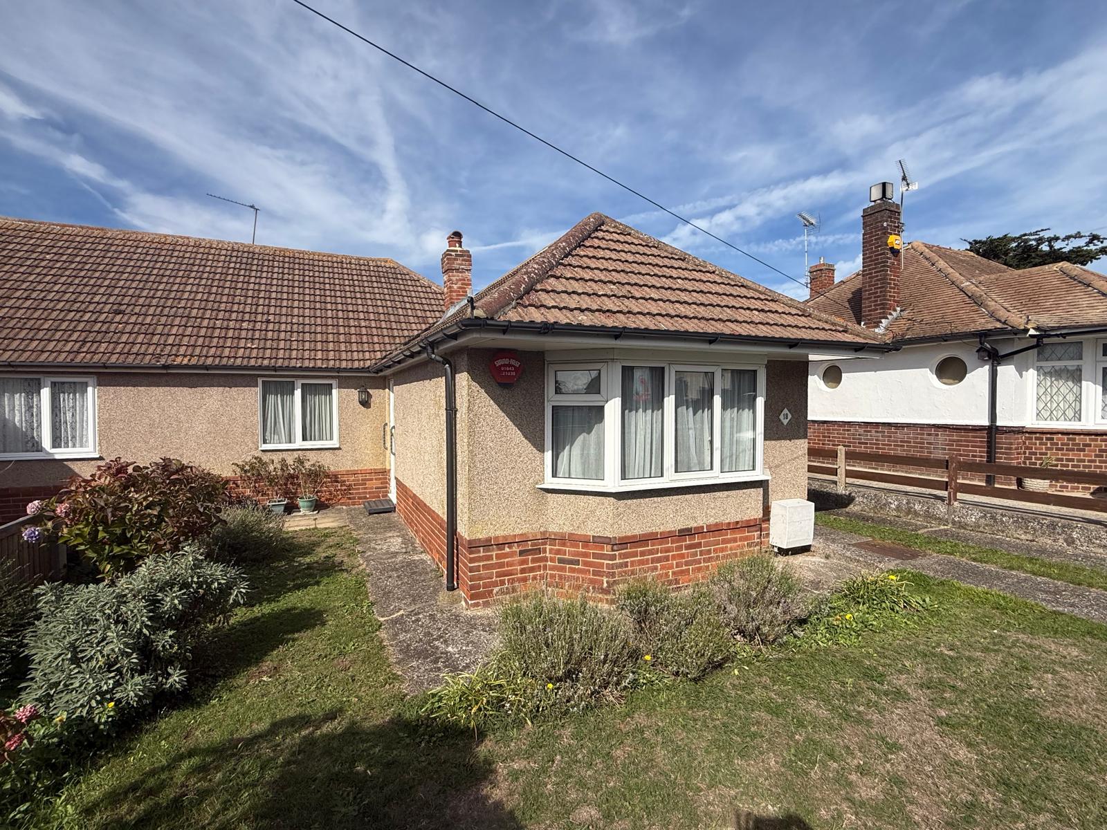 Semi Detached Bungalow for sale in Broadstairs, Rosemary Avenue, Broadstairs, CT10 2ES