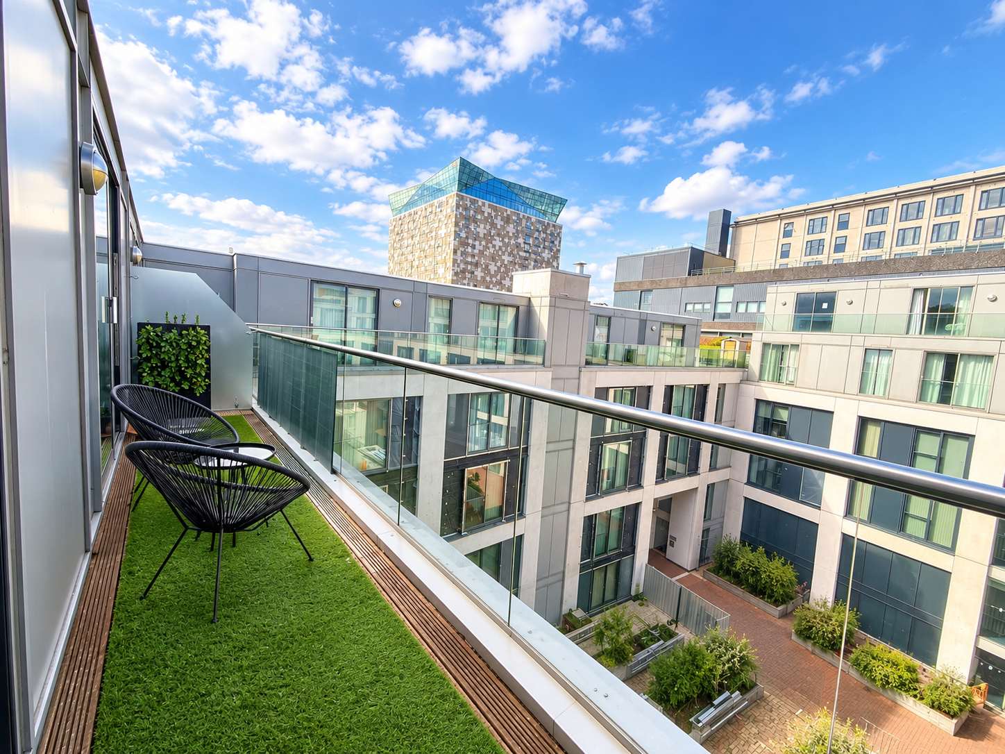 Flat for sale in Birmingham, Commercial Street, Birmingham, B1 1RH