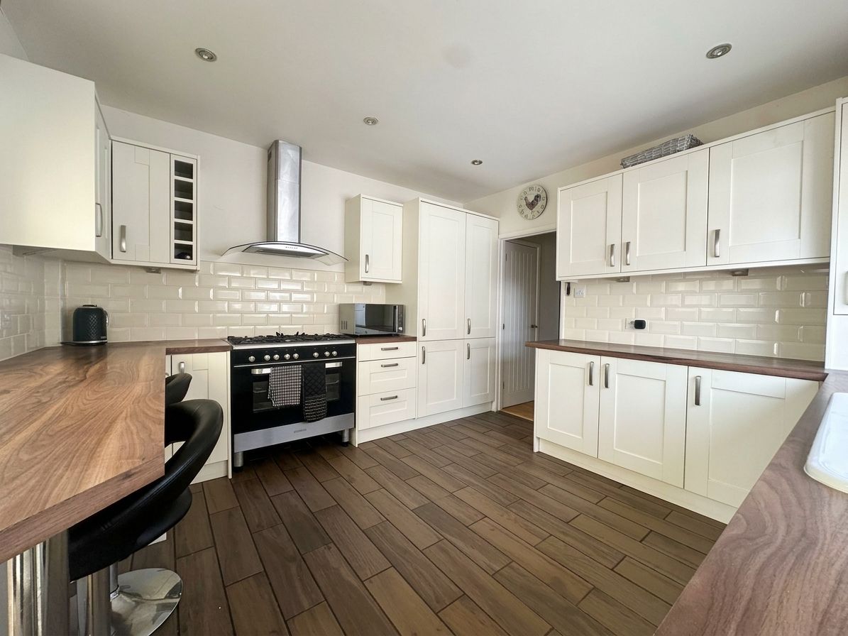 Bungalow for sale in Broadstairs, Botany Road, Broadstairs, CT10 3SE