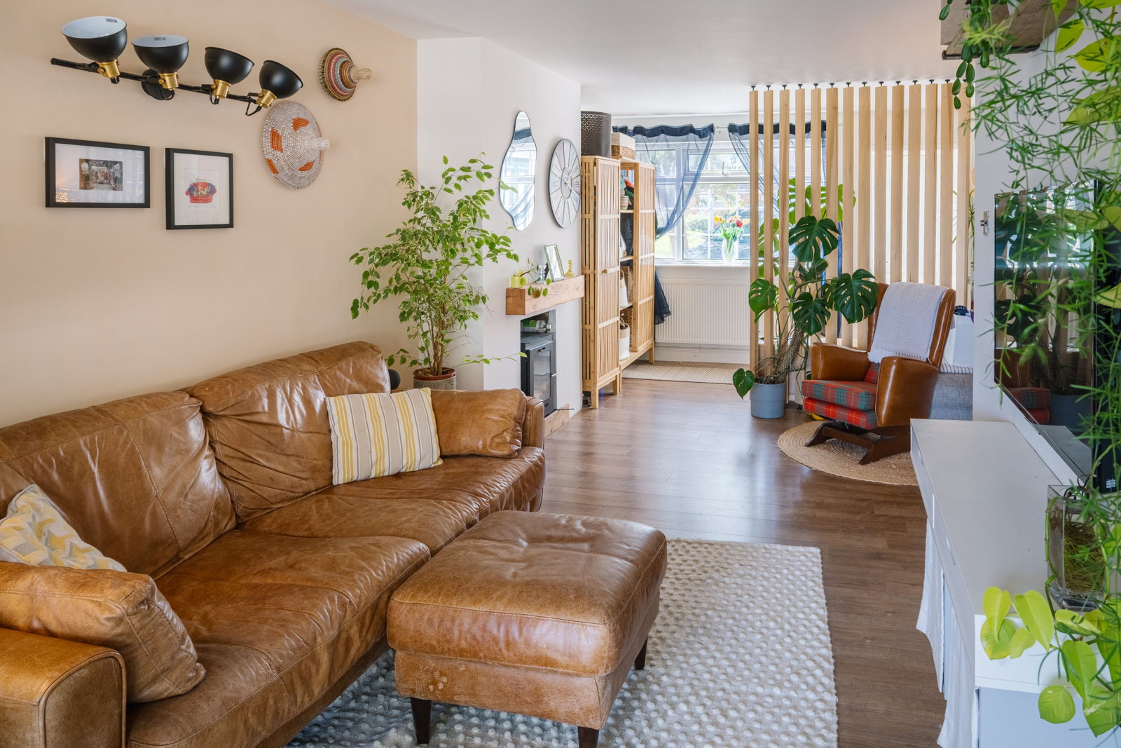 Semi Detached House for sale in Loughborough, Nightingale Avenue, Hathern, LE12 5JE