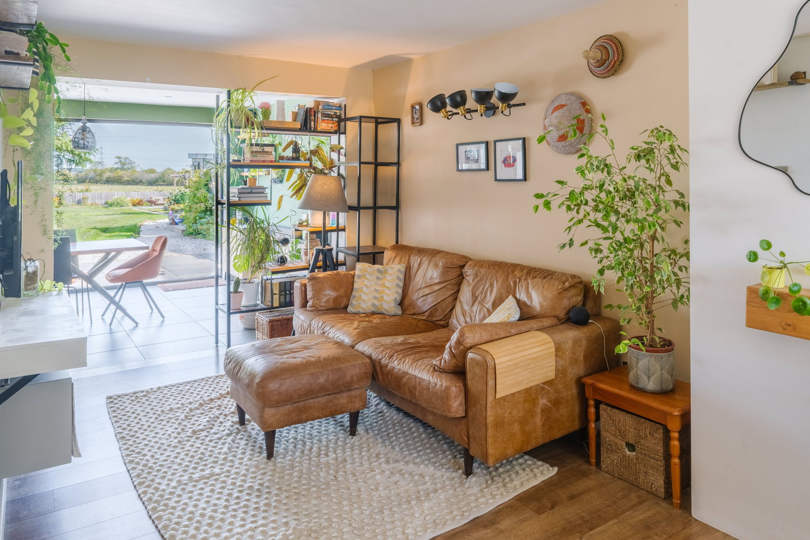 Semi Detached House for sale in Loughborough, Nightingale Avenue, Hathern, LE12 5JE