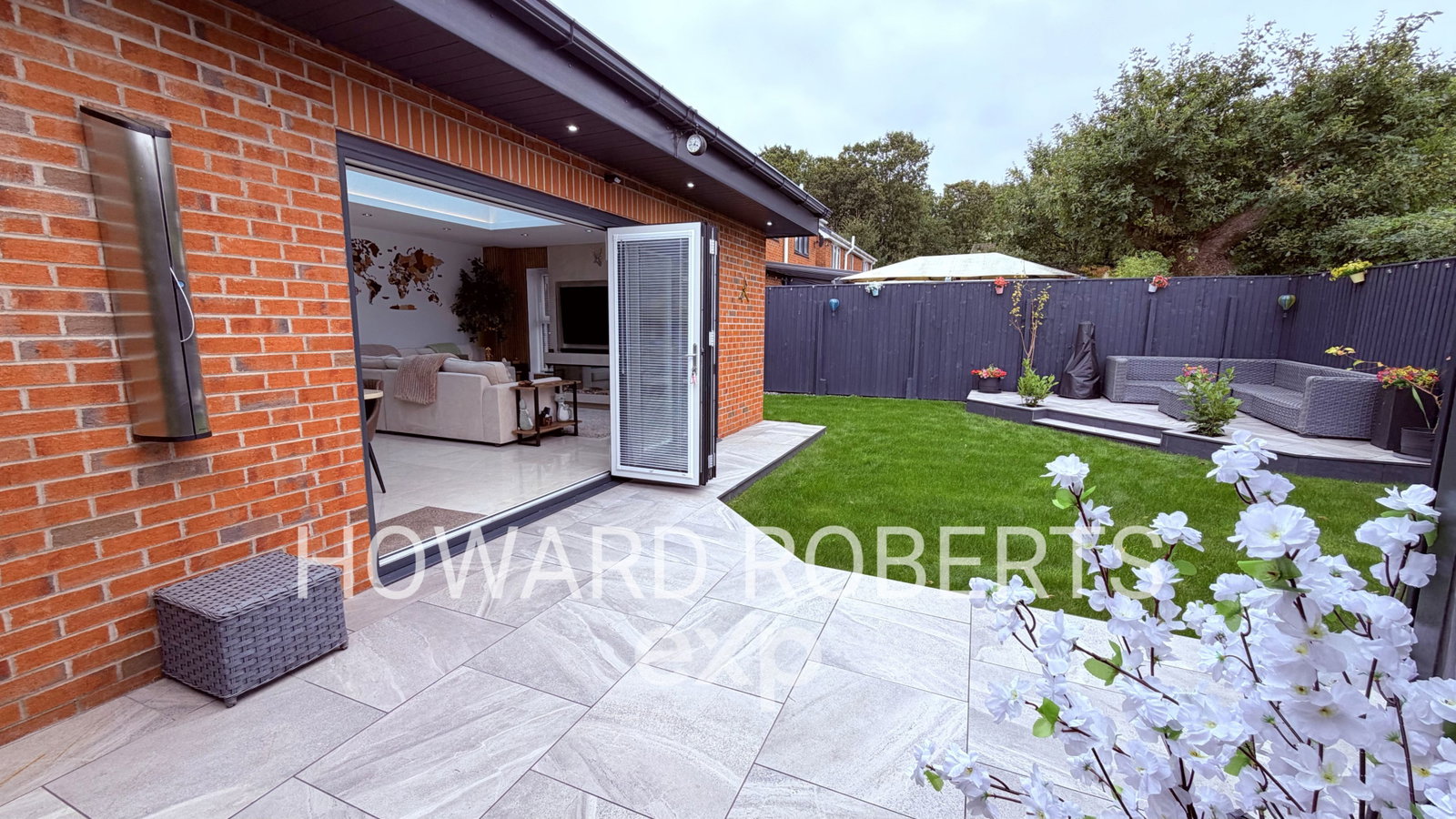 Detached House for sale in Leyland, The Heritage, Leyland, PR25 3ZJ, 2228 m²