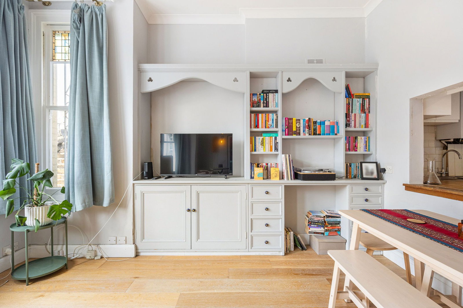 Ground Floor Flat for sale in London, Ellison Road, Streatham Common SW16