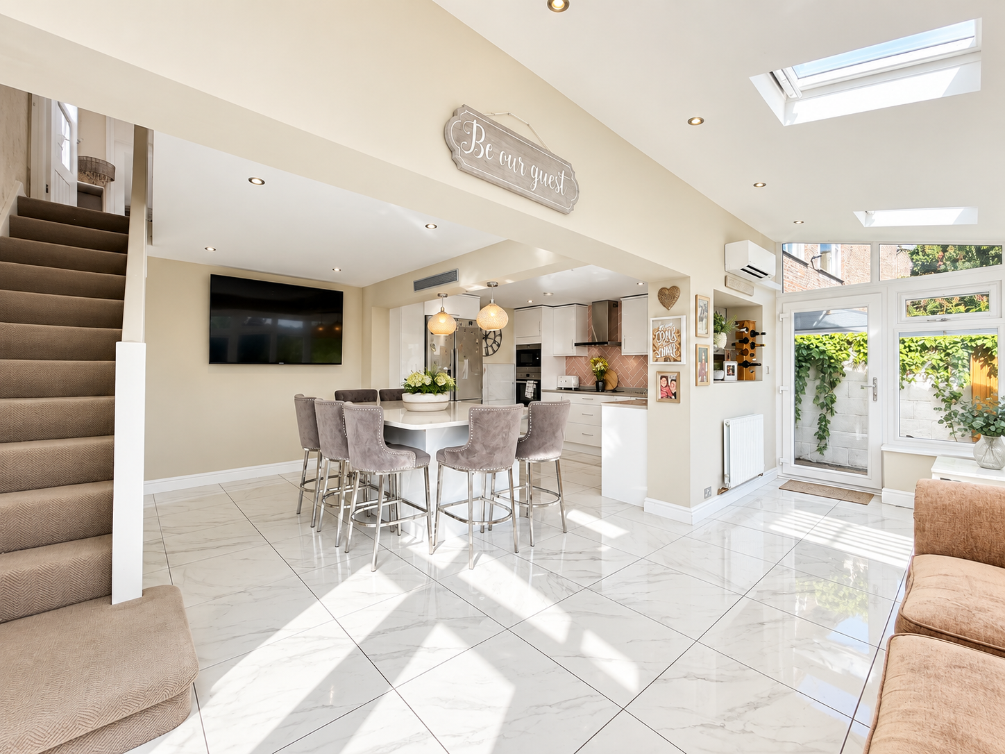 Detached House for sale in Swansea, Clayton Road, Hendy, Pontarddulais, Swansea, West Glamorgan SA4