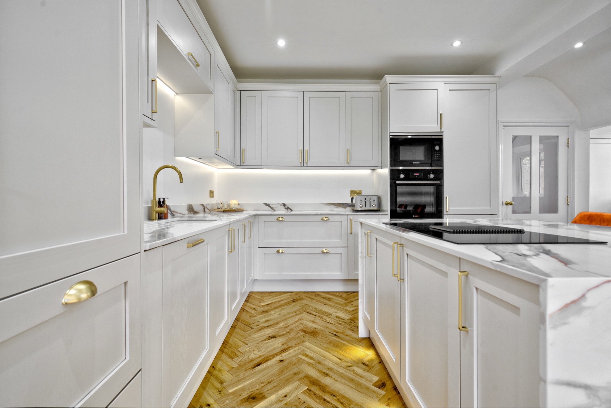 Semi Detached House for sale in Chester, Caughall Road, Upton, Chester, CH2 1LP