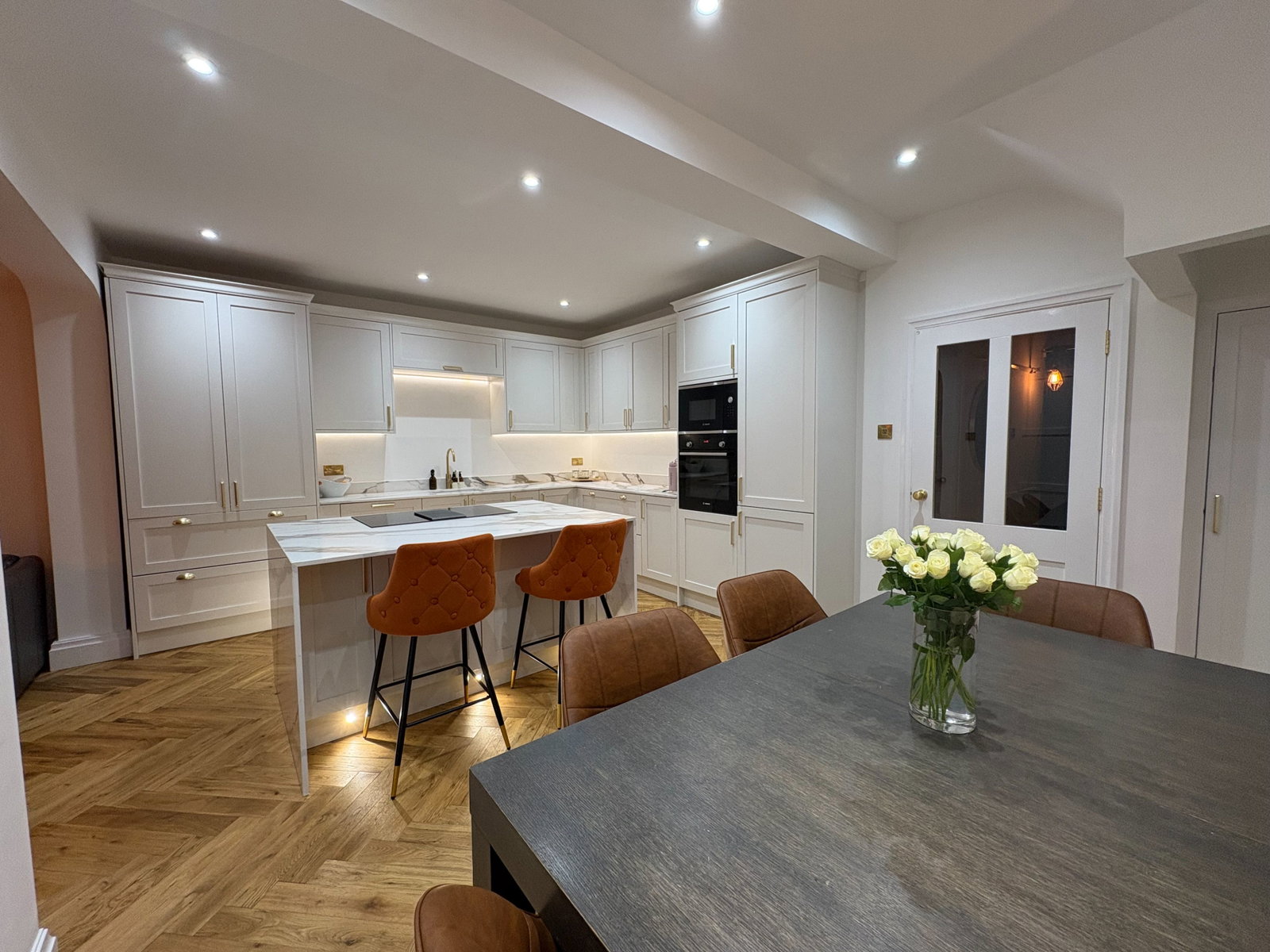 Semi Detached House for sale in Chester, Caughall Road, Upton, Chester, CH2 1LP