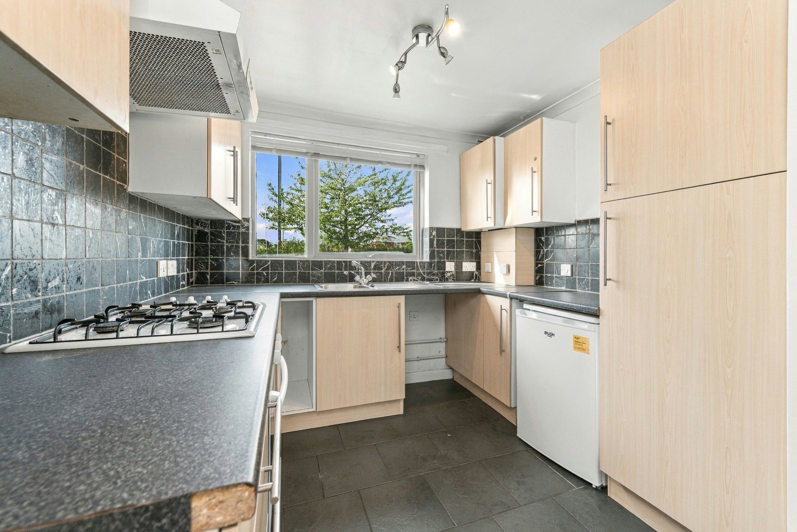 Semi Detached House for sale in Leeds, Southwood Close, Leeds, LS14 5AF