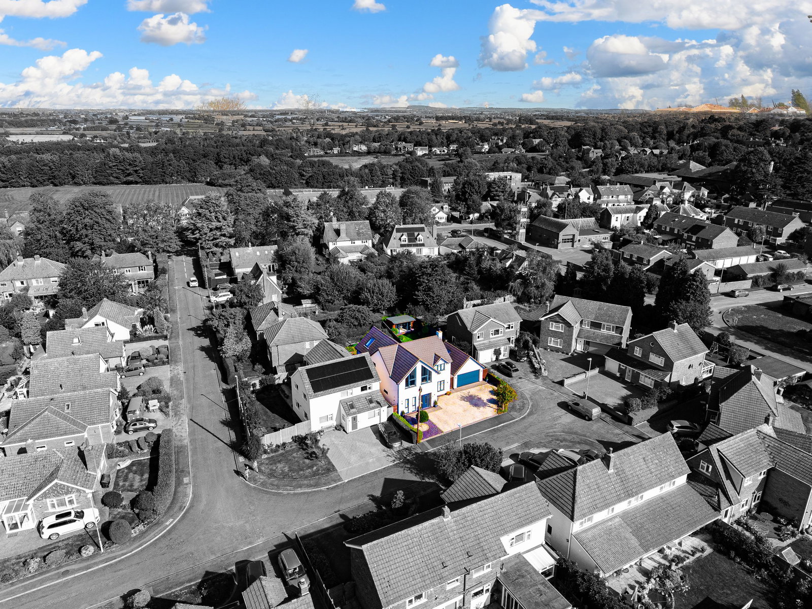 Detached House for sale in Nuneaton, St. Catherines Avenue, Market Bosworth, CV13 0LX, 2201 m²