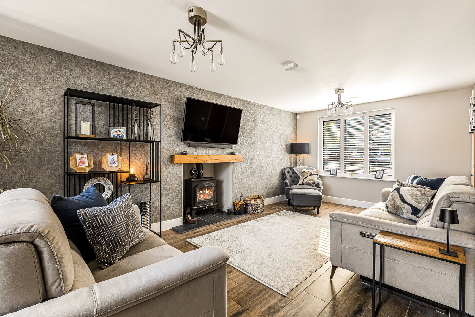 Detached House for sale in Nuneaton, St. Catherines Avenue, Market Bosworth, CV13 0LX, 2201 m²