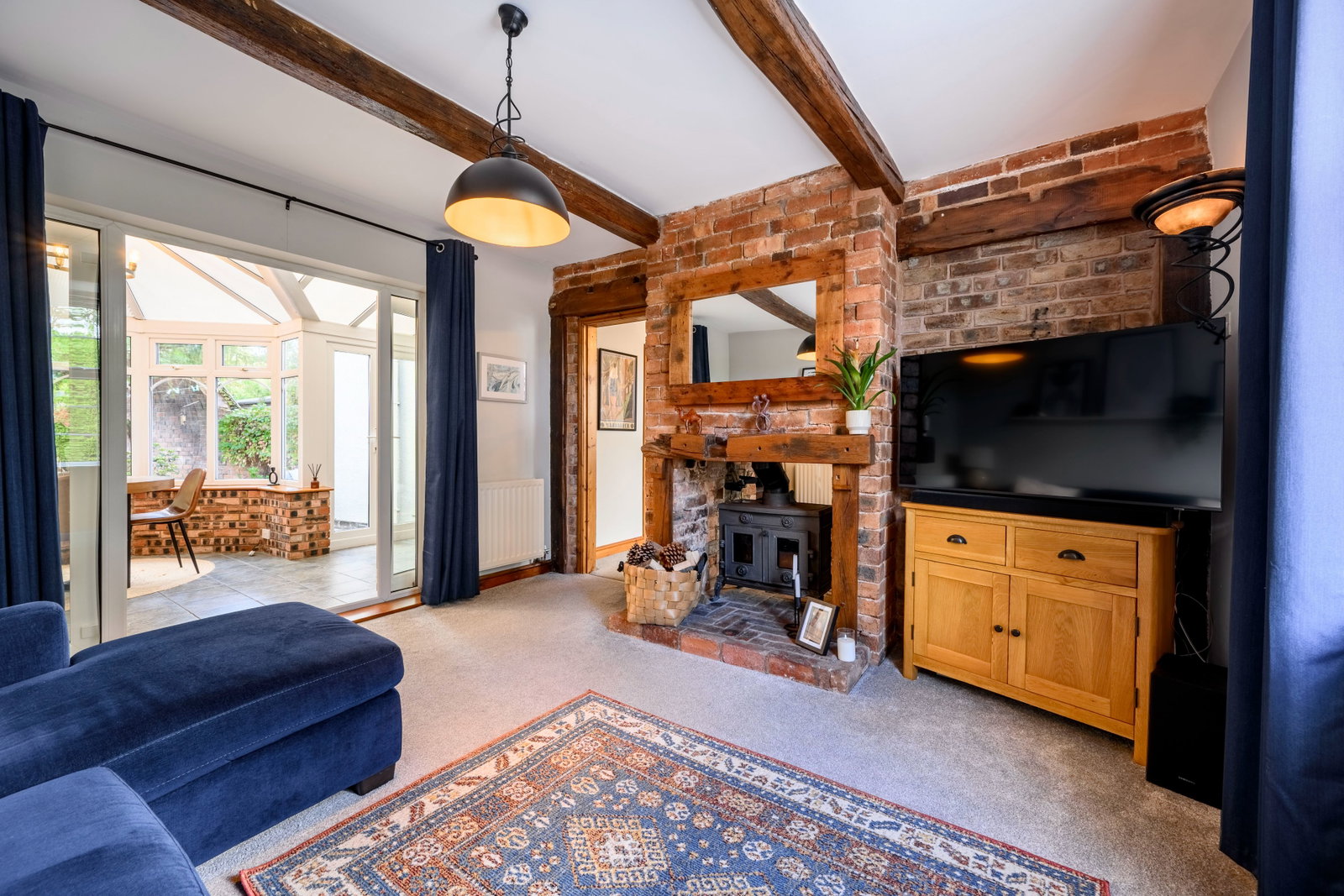 Detached House for sale in Cannock, Old Penkridge Road, Cannock, WS11 1HX