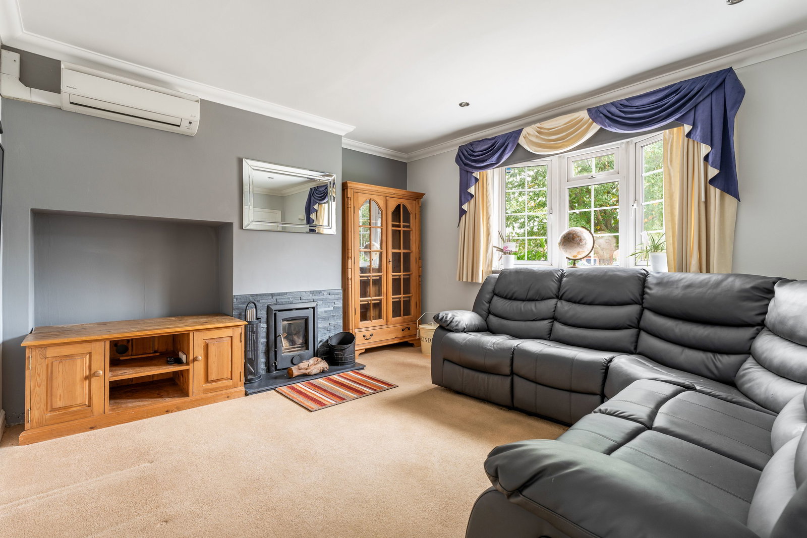 End Of Terrace House for sale in Tadworth, Howard Close, Walton On The Hill, Tadworth, KT20 7QF