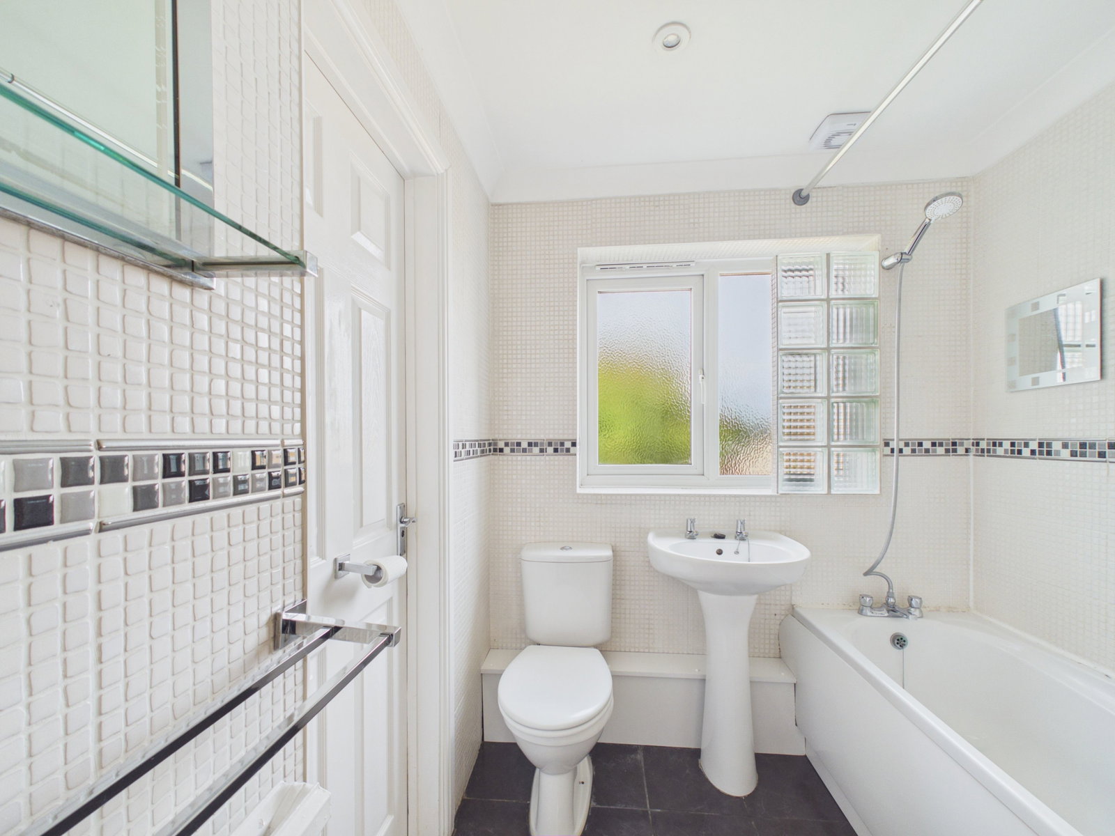 Flat for sale in Sawbridgeworth, Leat Close, Sawbridgeworth, 665 m²