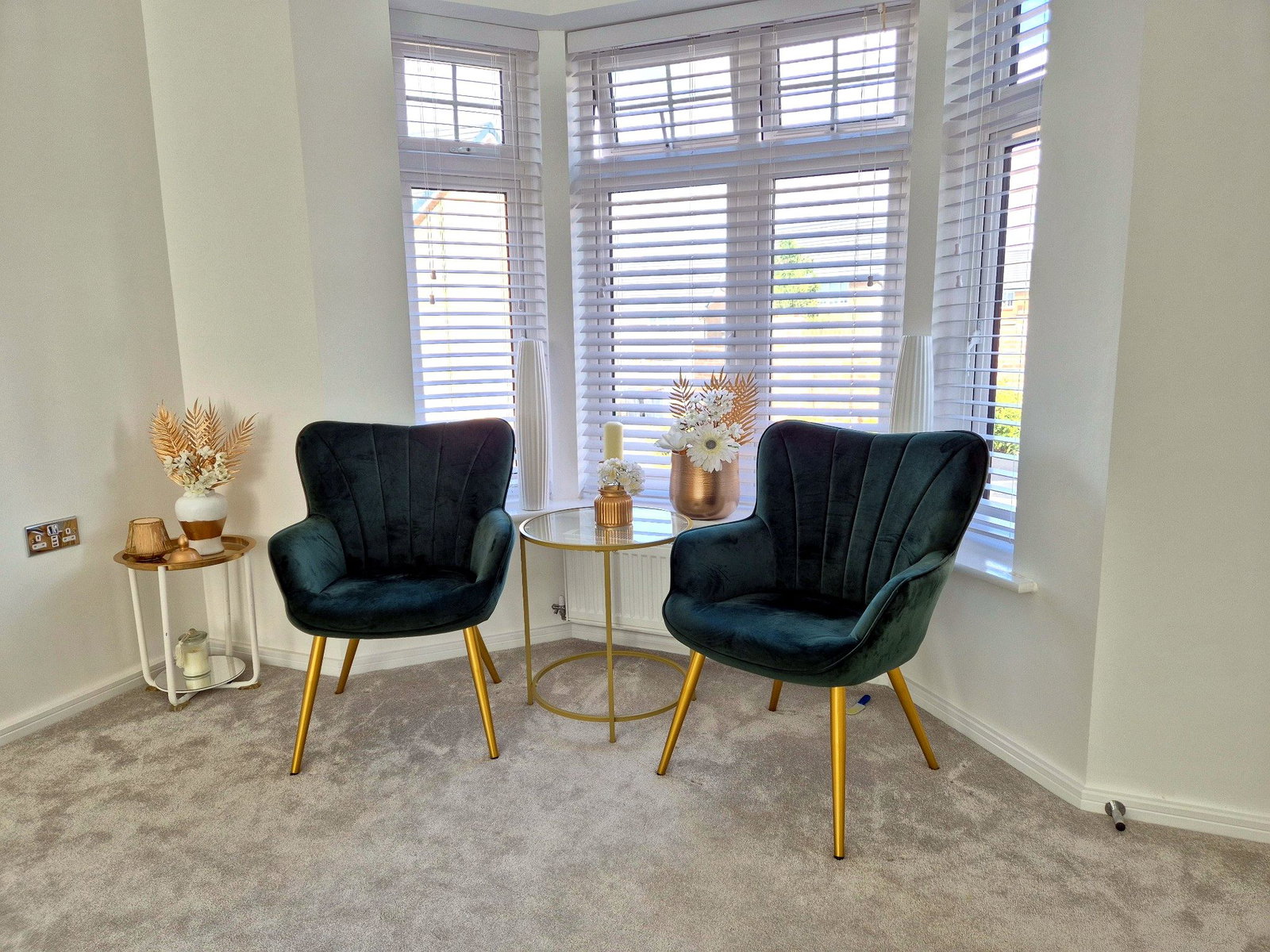 Detached House for sale in Houghton Regis, Panama Gardens, Houghton Regis, Bedfordshire, LU5 6SN