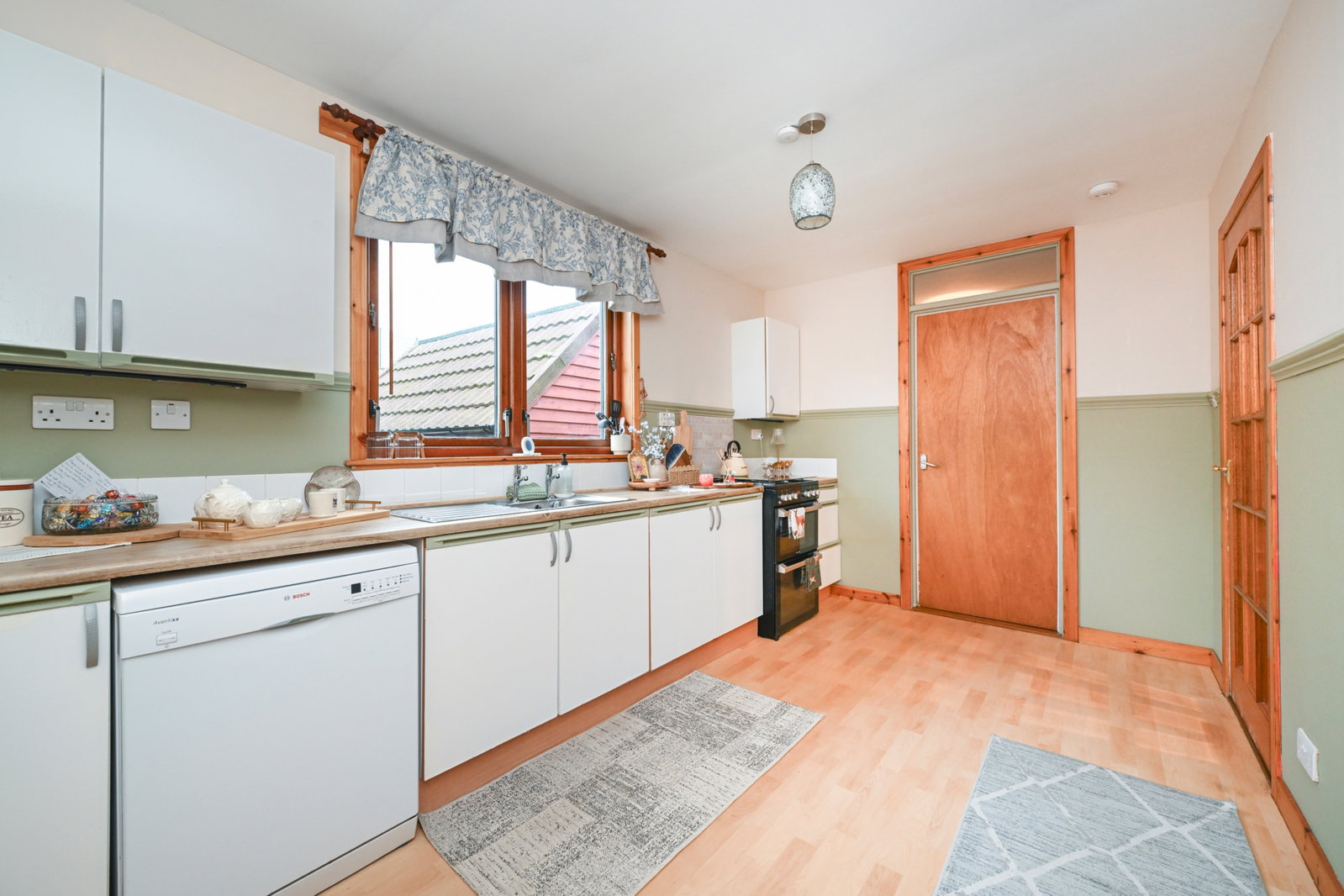 Semi Detached House for sale in Shetland, 24 Burnside, Lerwick, Shetland, ZE1 0QH