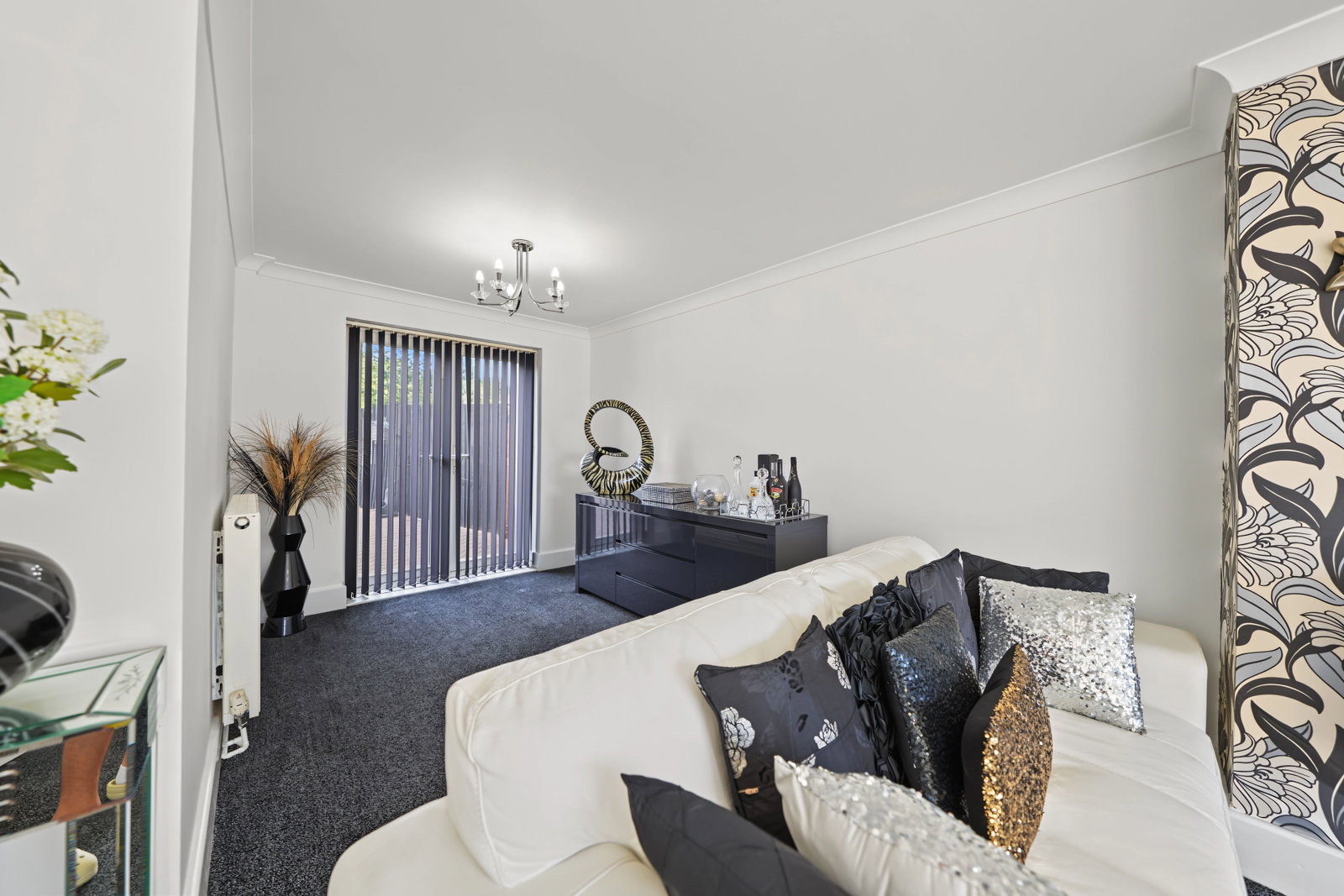 End Of Terrace House for sale in Birmingham, Longmeadow Crescent, Shard End