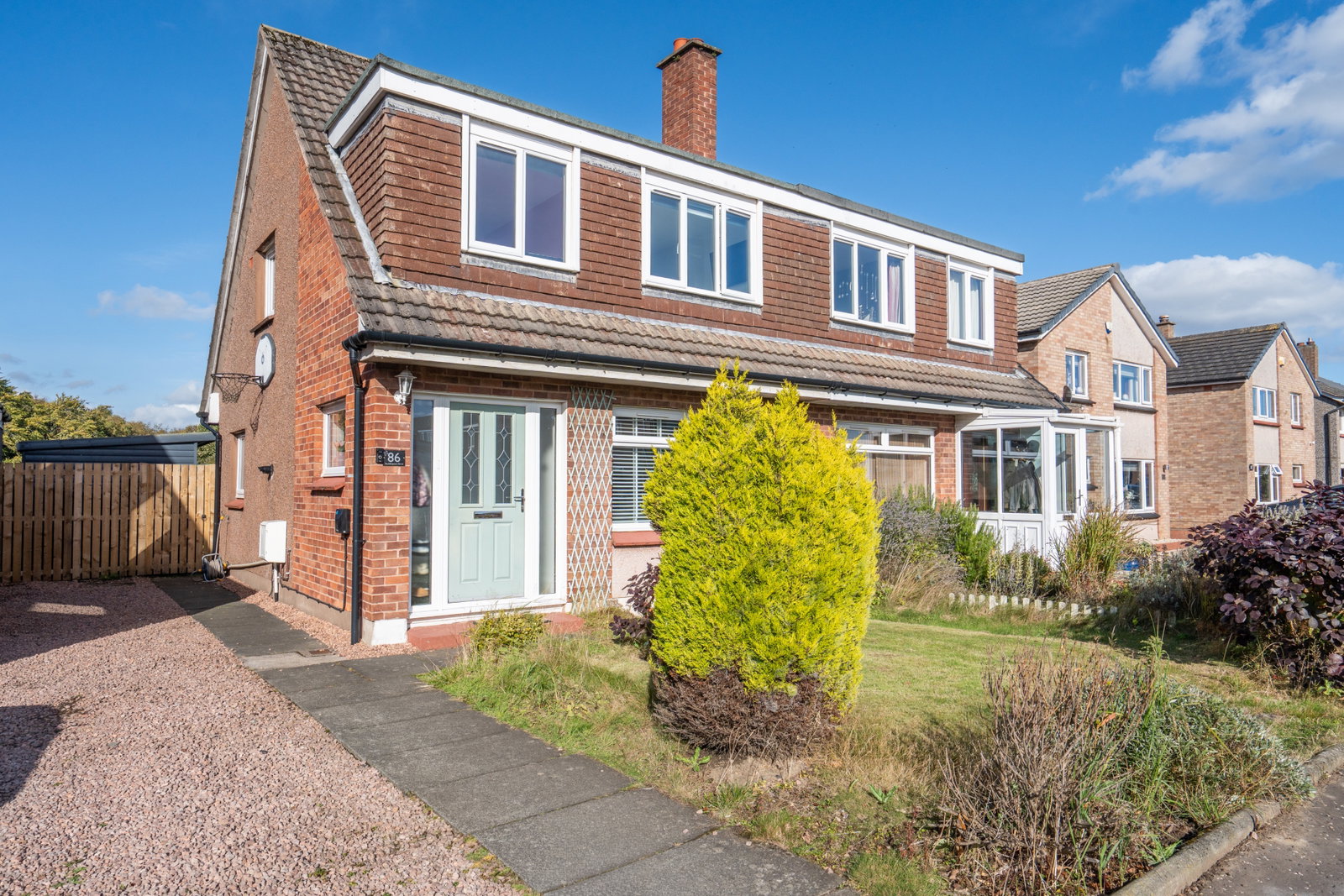 Semi Detached House for sale in Kirkcaldy, Duddingston Drive, Kirkcaldy, KY2 6JS