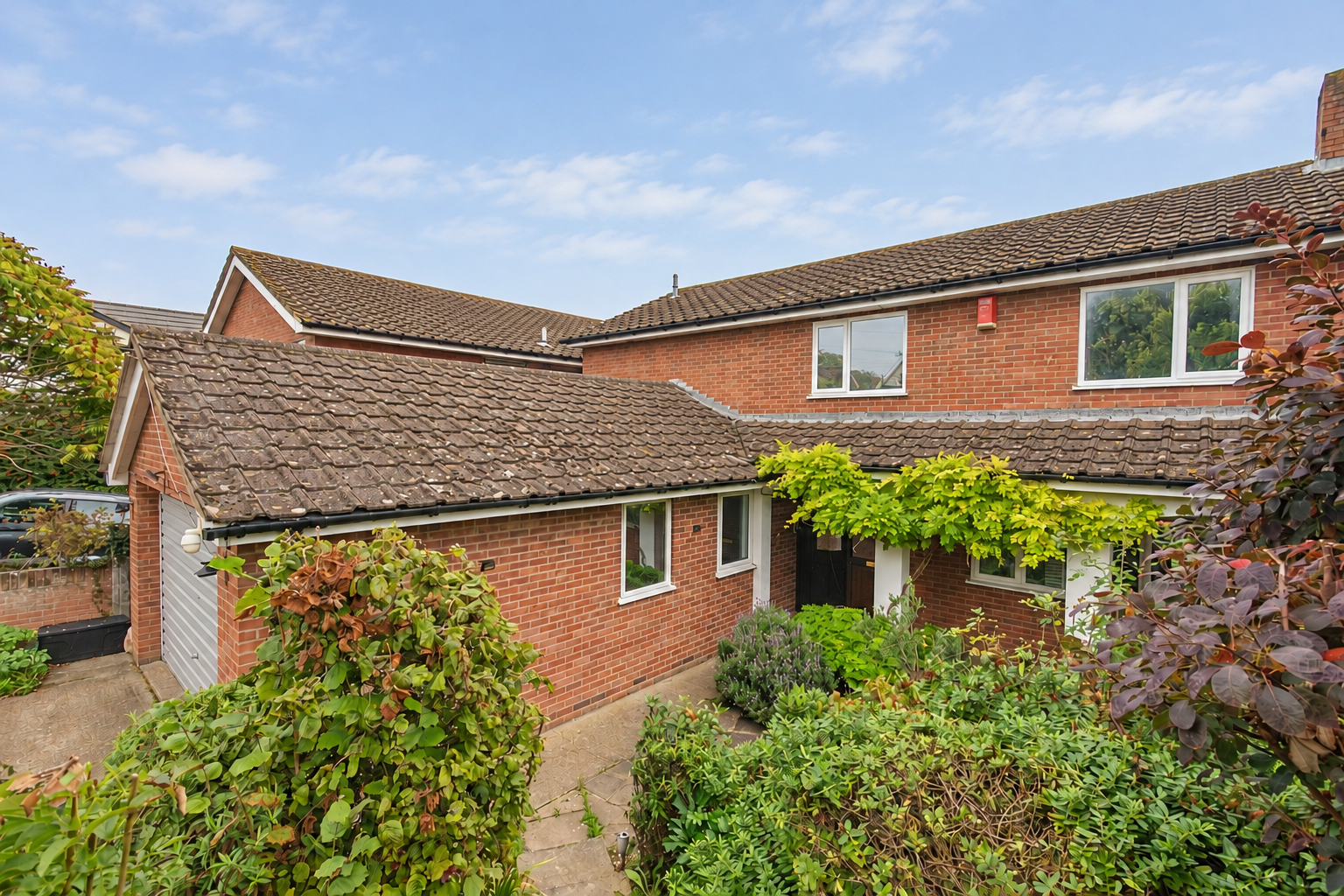 Detached House for sale in Broadstairs, Stone Road, Broadstairs, CT10 1EB, 2206 m²