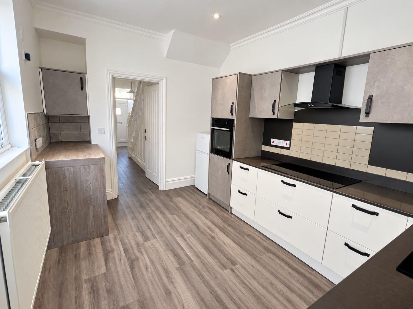 Terraced House for sale in Llanelli, Bryngwyn Road, Llanelli, SA14 8LH