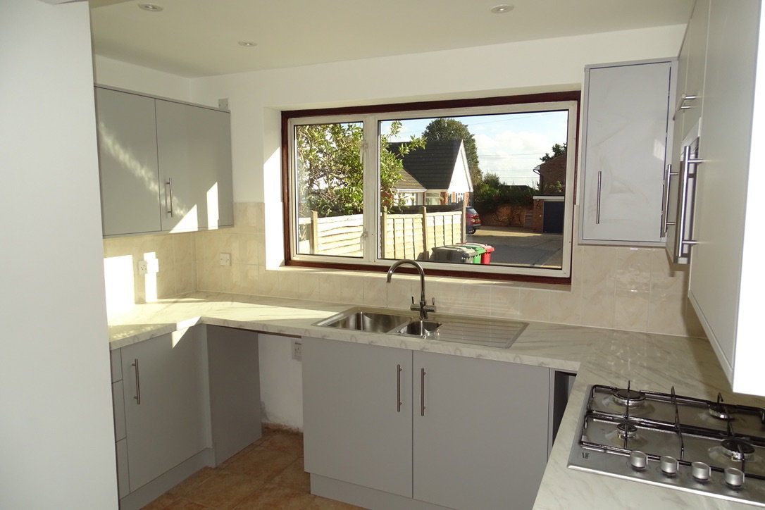 Detached House for sale in Slough, Maybury Close, Nr Burnham, Berkshire SL1 6EY