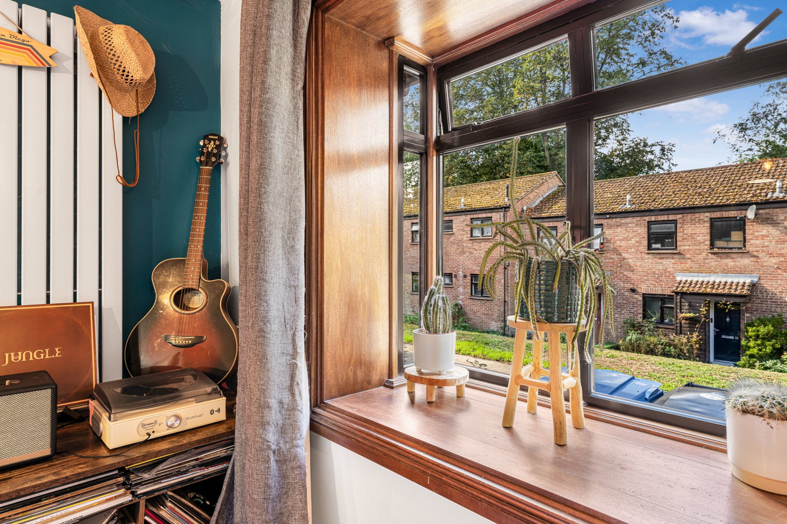 Terraced House for sale in Harlow, Roman Vale, Old Harlow, Essex, CM17, 581 m²