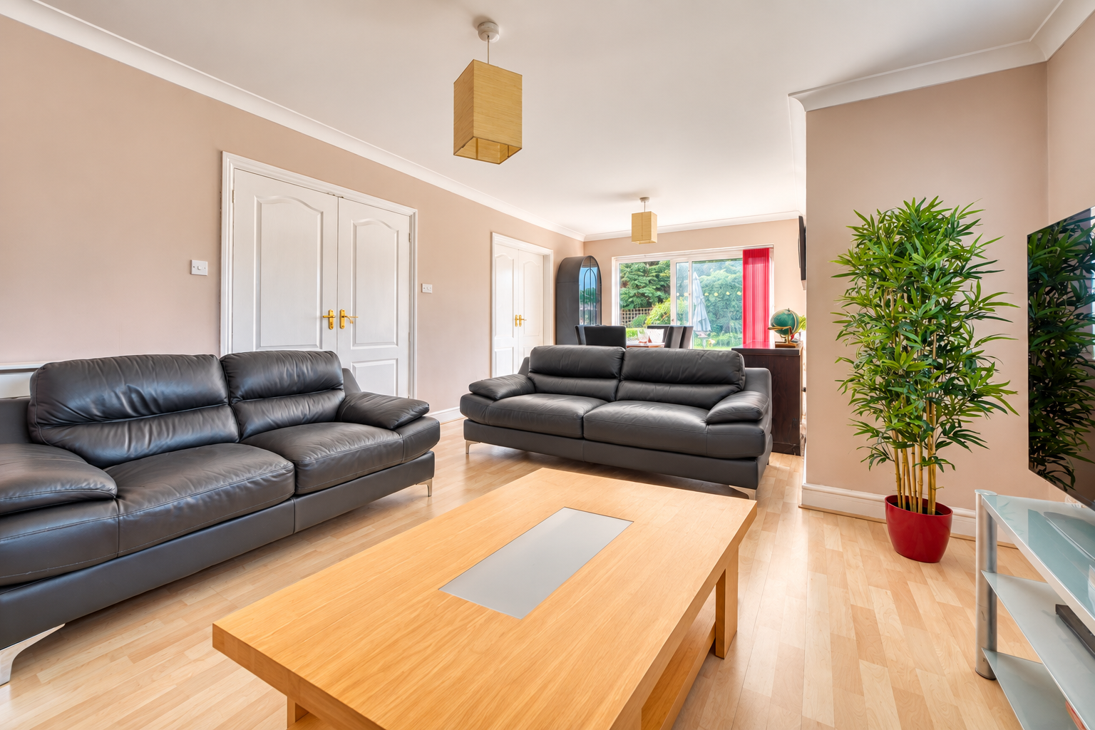 Detached House for sale in Orpington, Carolyn Drive, Orpington, BR6 9ST, 2207 m²